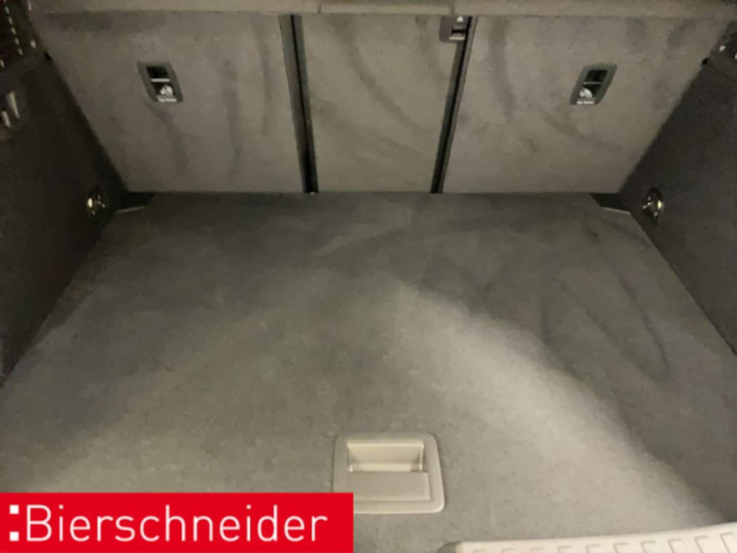 Bild über Audi A3 Sportback advanced 30 TFSI S tronic - für weitere Informationen kontaktieren Sie den Audi Partner