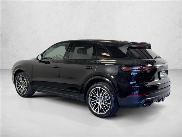 2023 Porsche Cayenne Hybrid