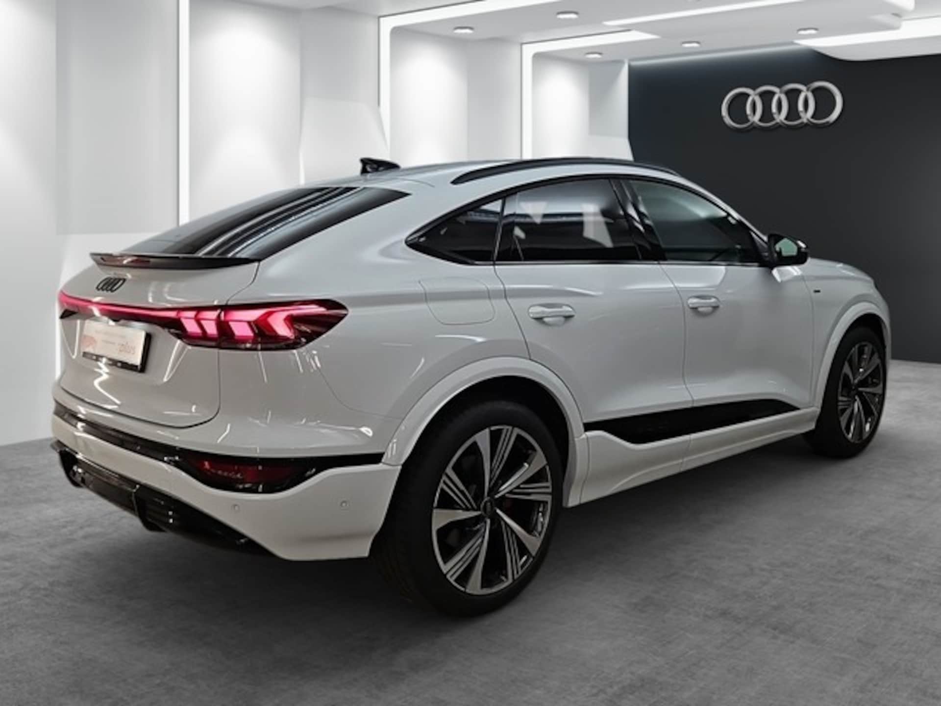 Audi Q6 Sportback e-tron
