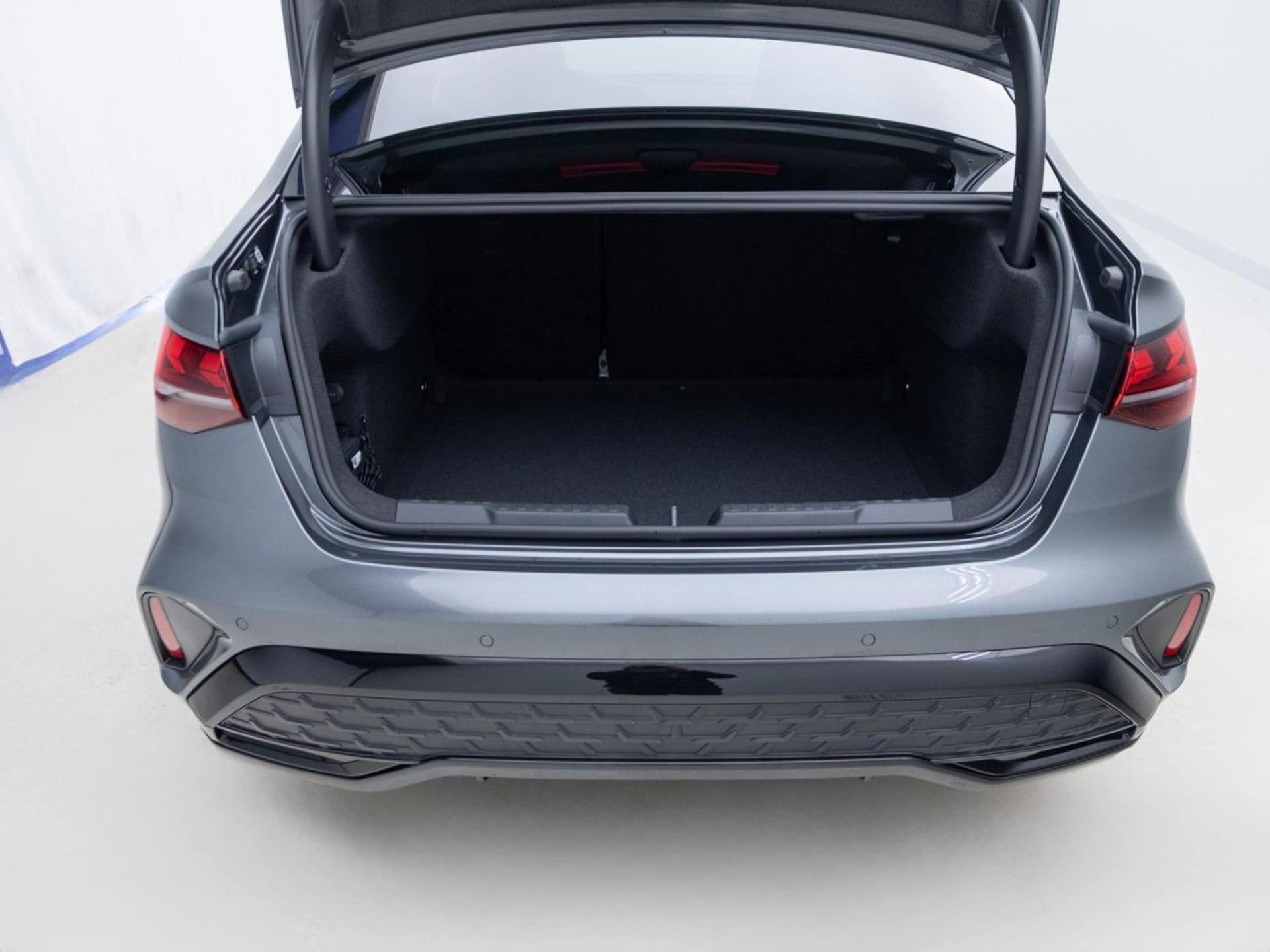 Audi A3 Limousine S line