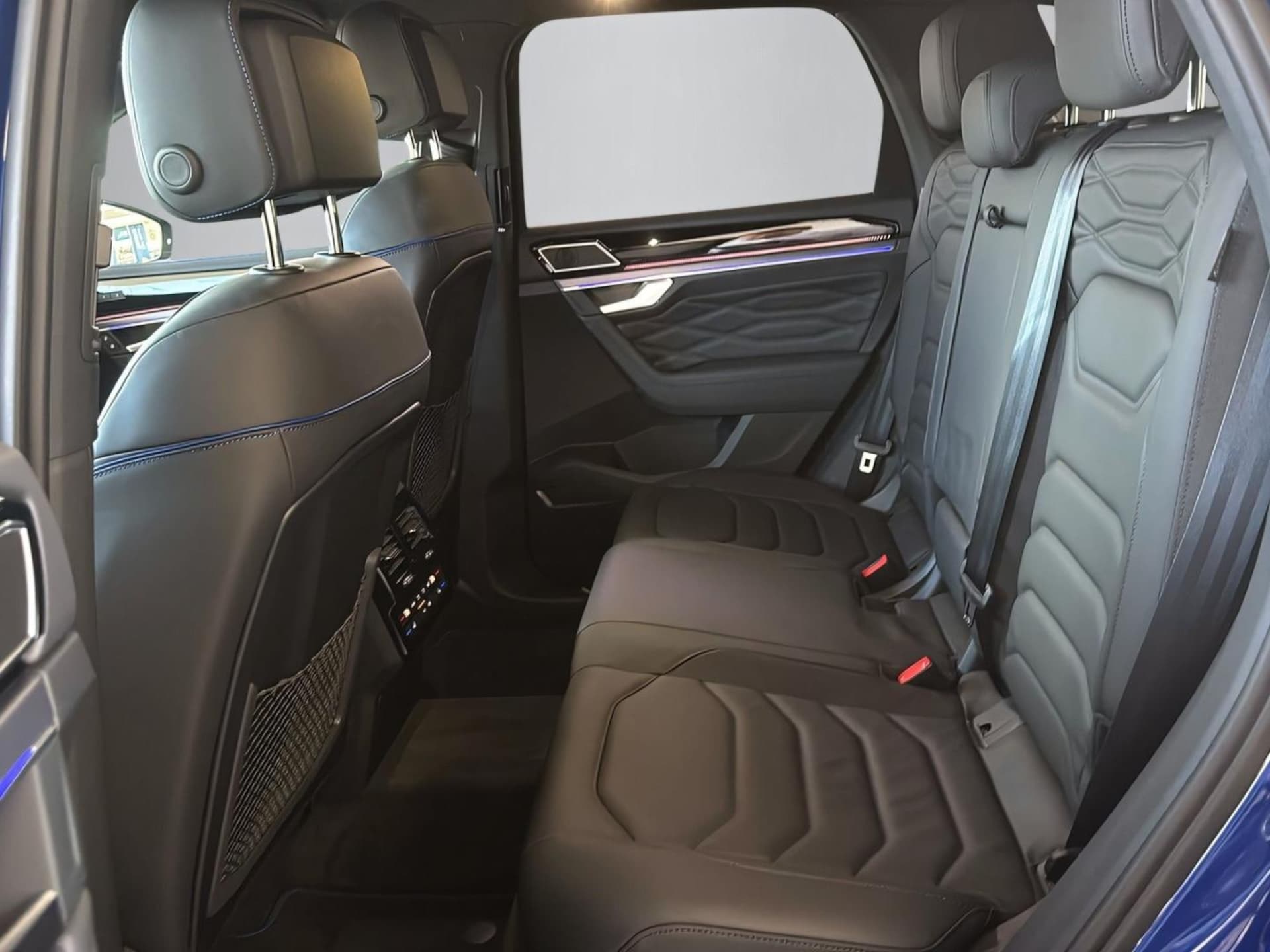 Volkswagen Touareg R