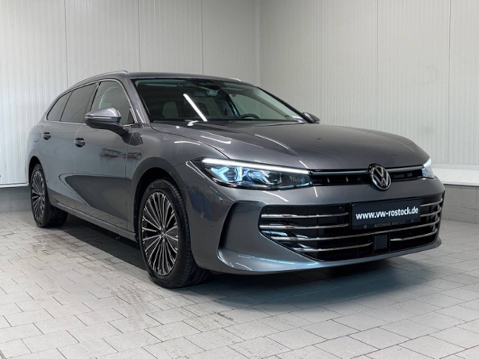 Volkswagen Passat Elegance