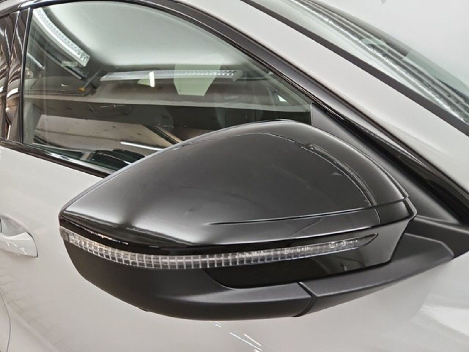 Audi Q6 Sportback e-tron – Bild 19