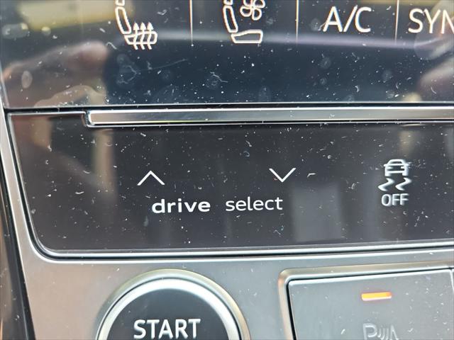 2025 Audi A8 Base - Photo 13