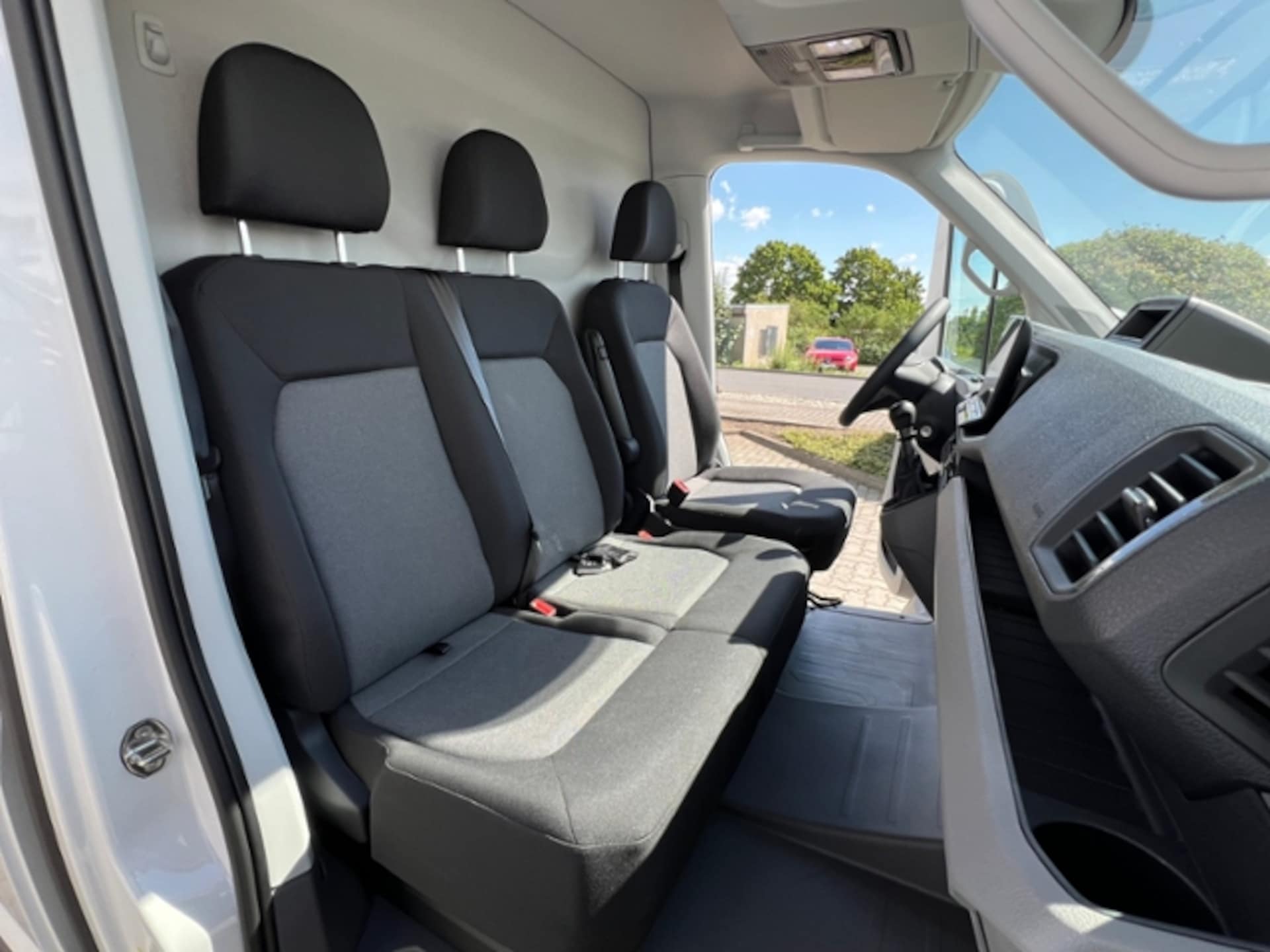 Volkswagen Crafter Kasten mittlerer Radstand