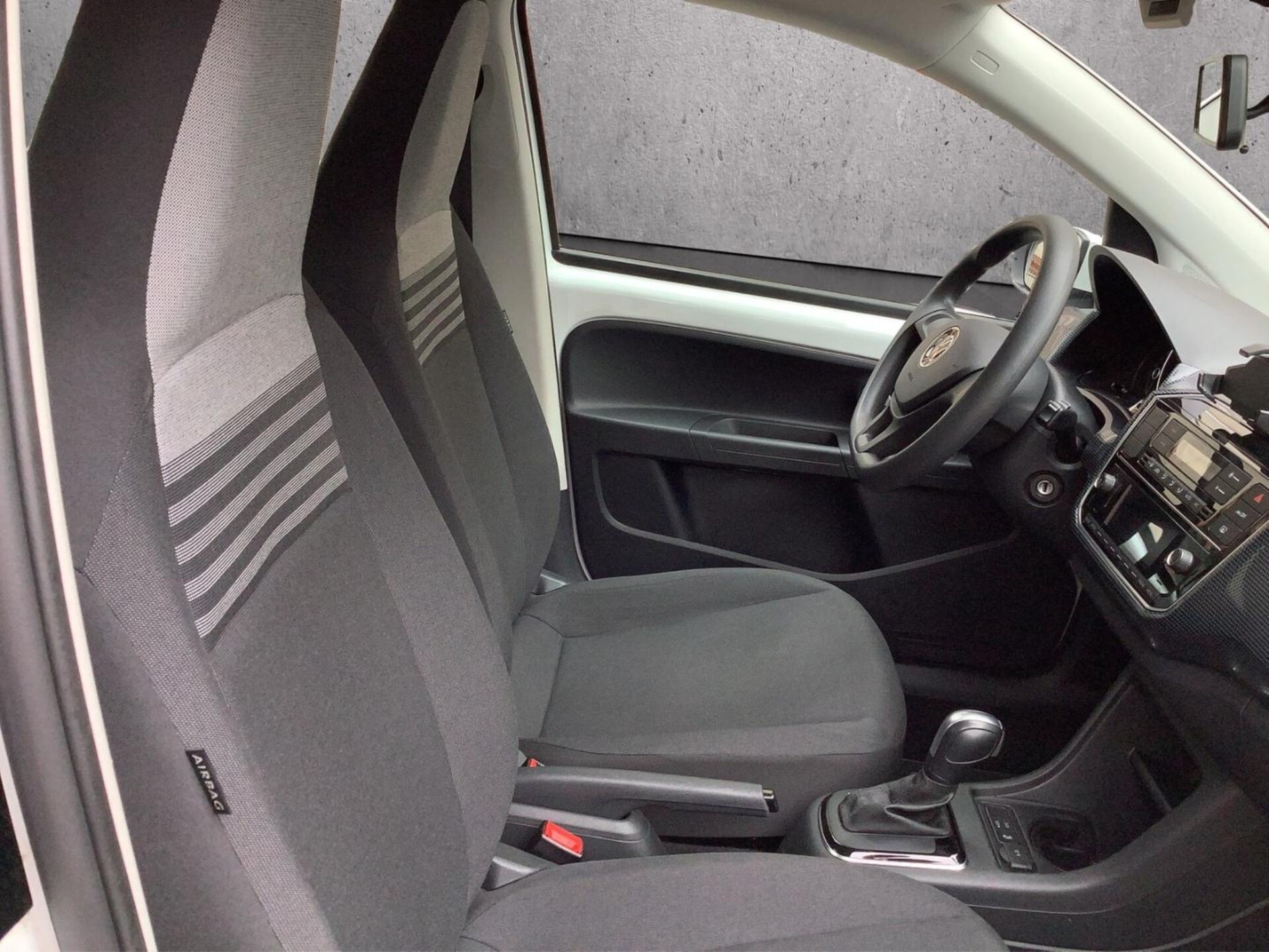 Volkswagen e-up!