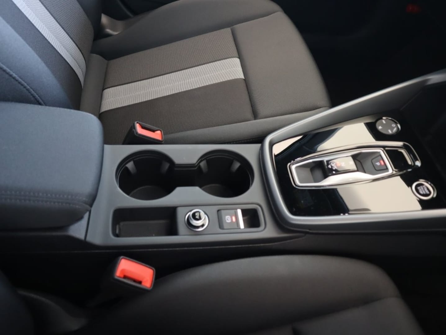 Audi A3 Sportback 30 TFSI advanced 85(116) kW(PS) S tronic for more details contact your dealer