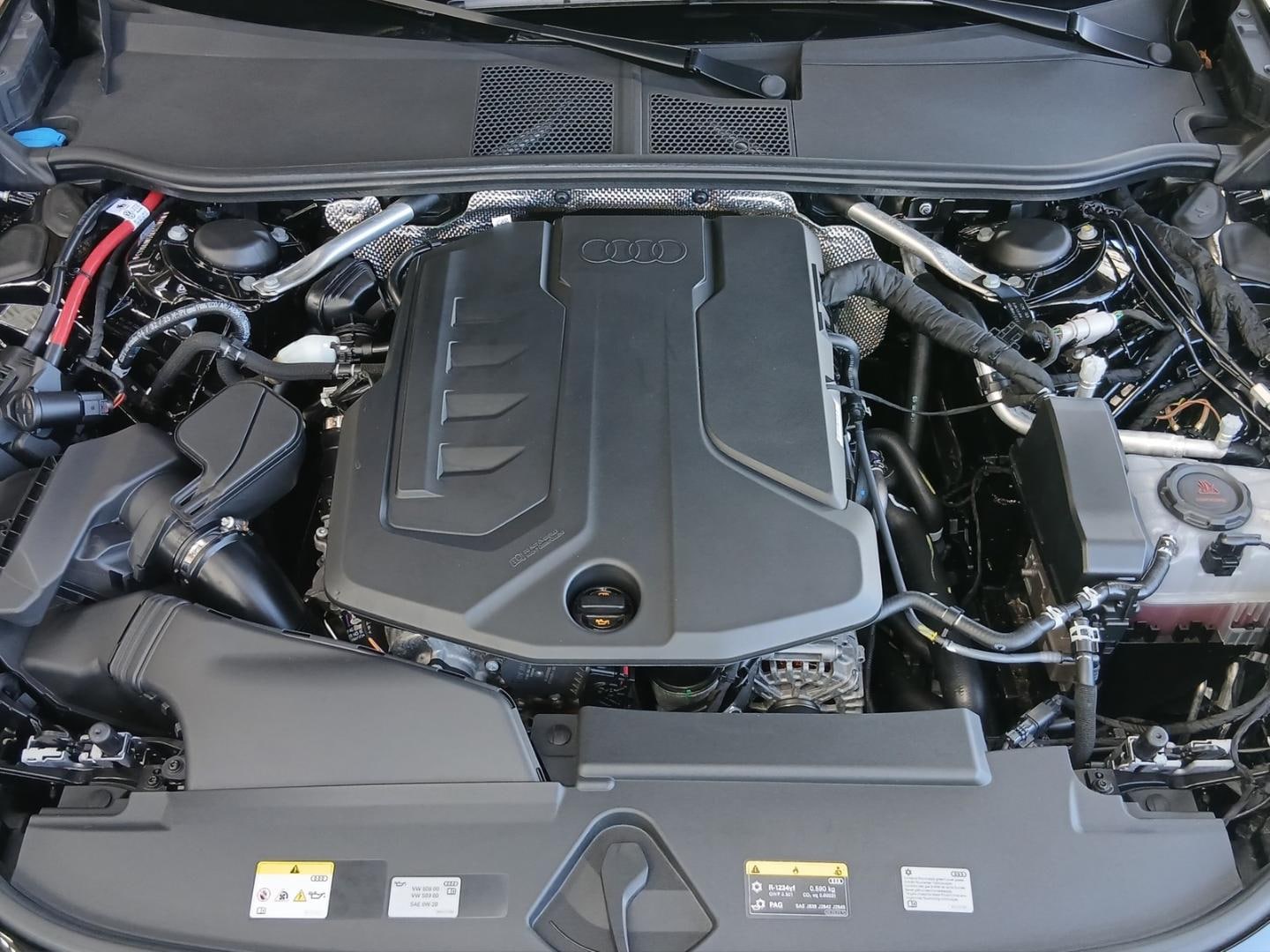Bild über Audi A5 Avant TFSI quattro S tronic - für weitere Informationen kontaktieren Sie den Audi Partner