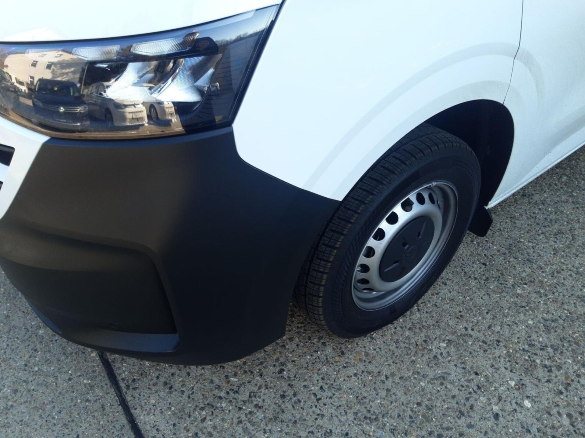Volkswagen Transporter Kasten langer Radstand