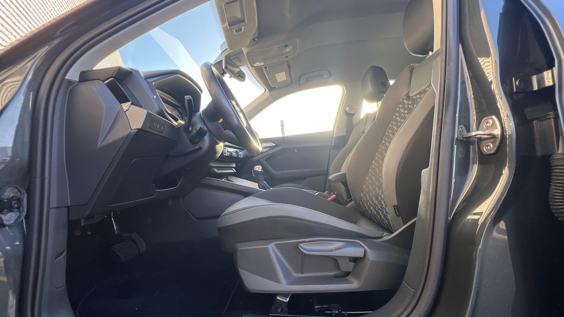 Image about Audi A1 Sportback Advanced 2 30 TFSI 81 kW (110 ch) S tronic