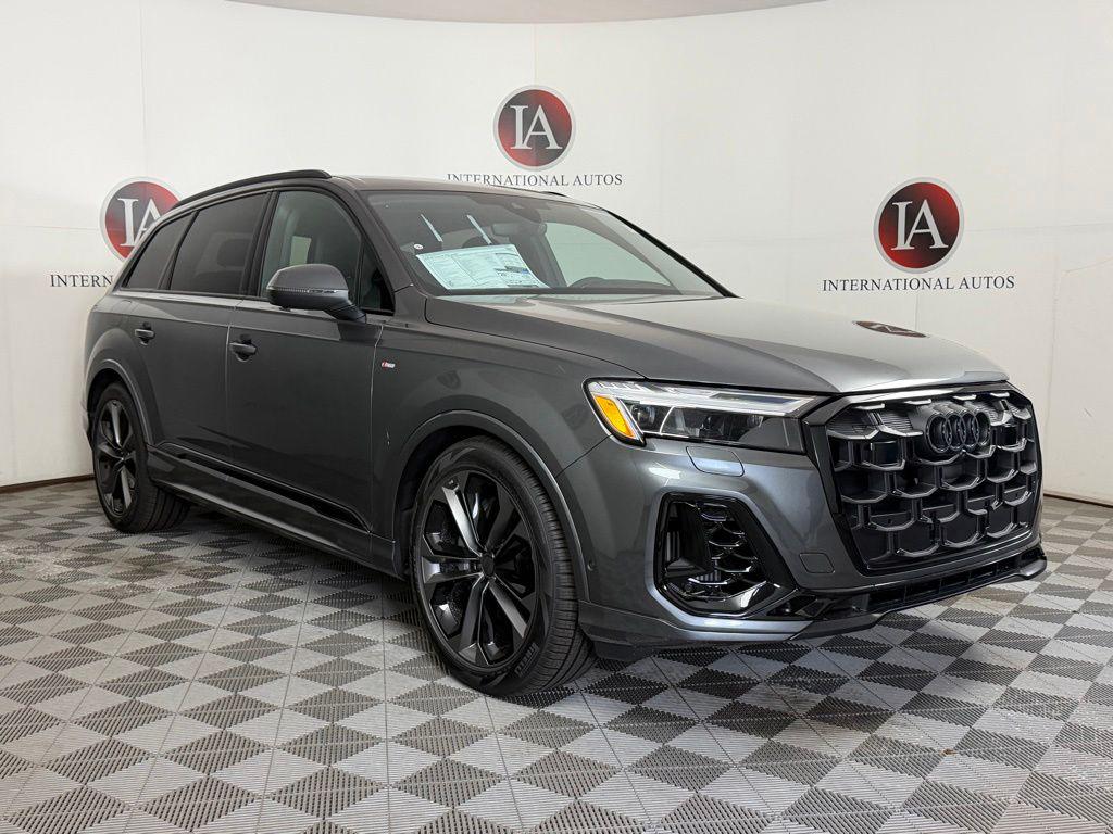 2026 Audi Q7 55 Prestige quattro Tiptronic's photo