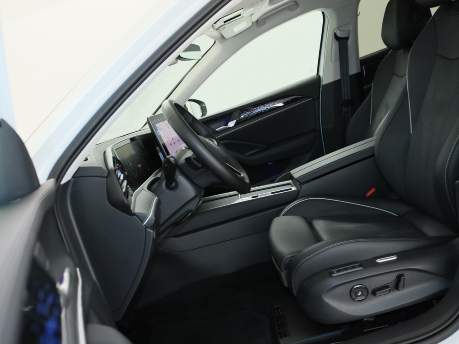 Volkswagen Passat – Bild 16