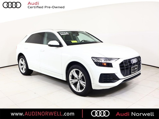 Photo of 2023 Audi Q8