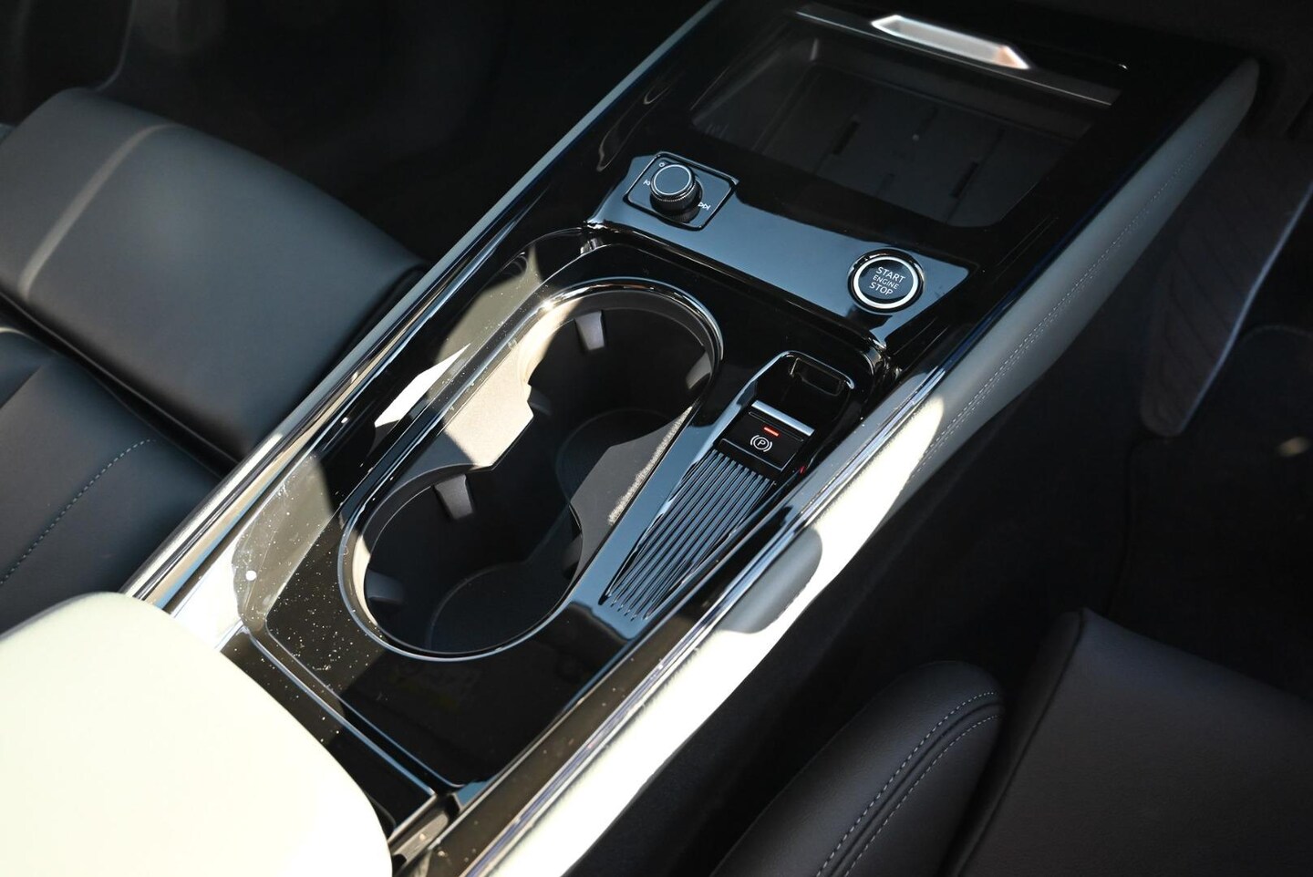 Image about Audi Q3 SUV TFSI quattro 150 kW