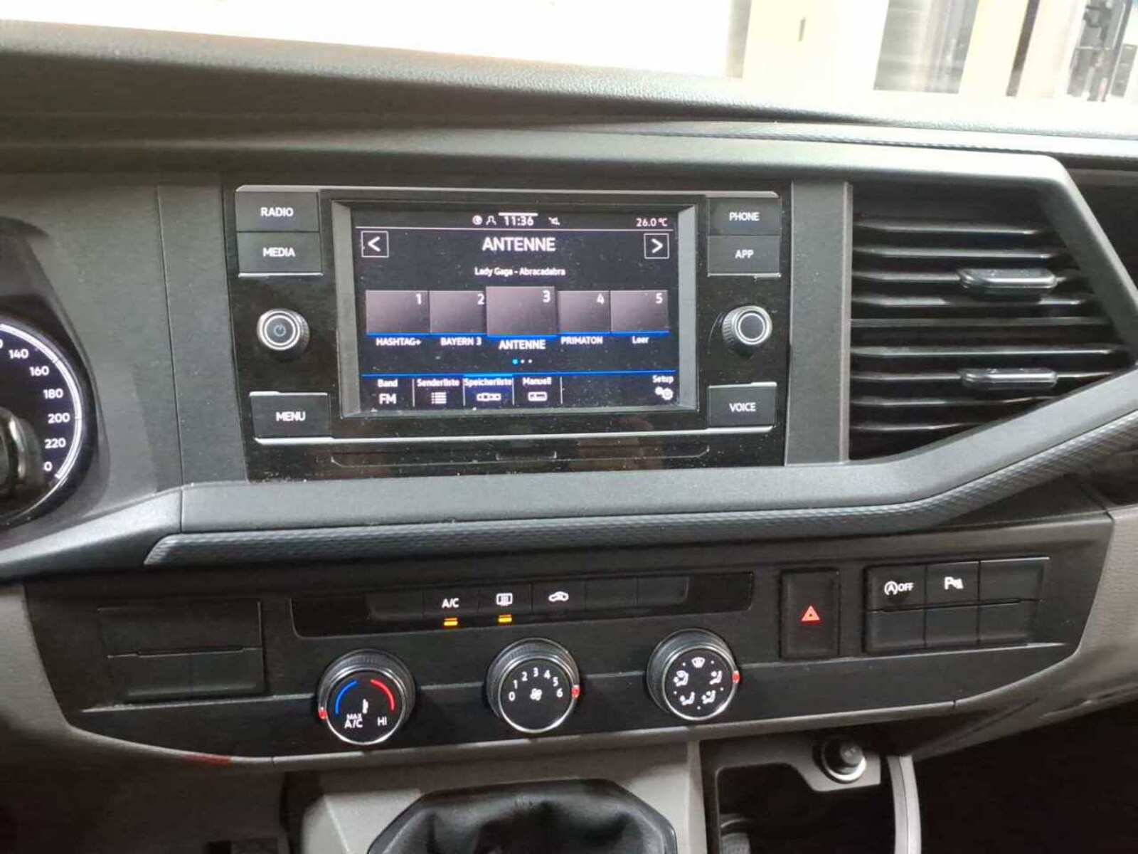 Volkswagen T6.1 Transporter Kombi kurzer Radstand – Bild 6