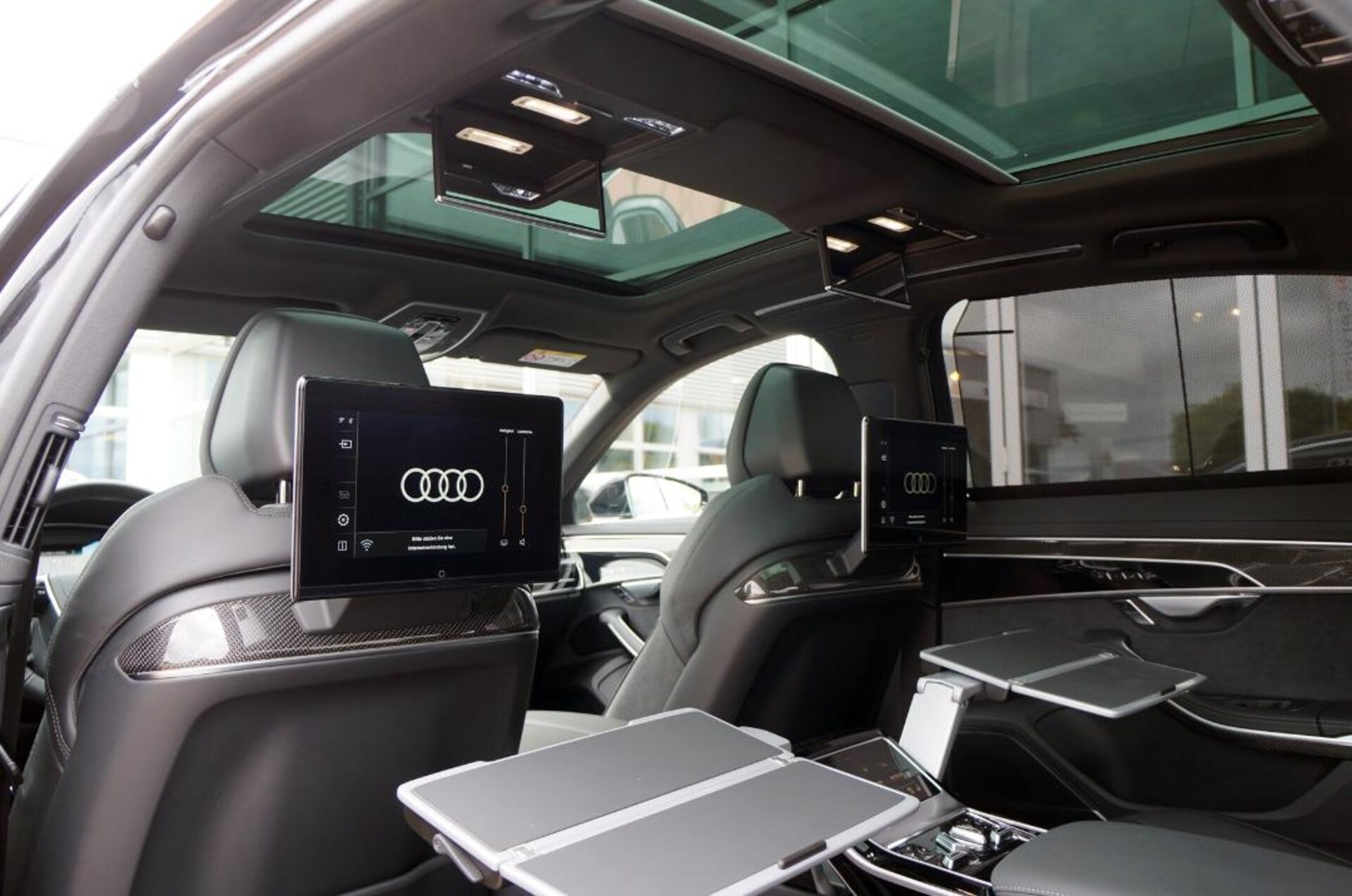 Audi A8 L TFSI e