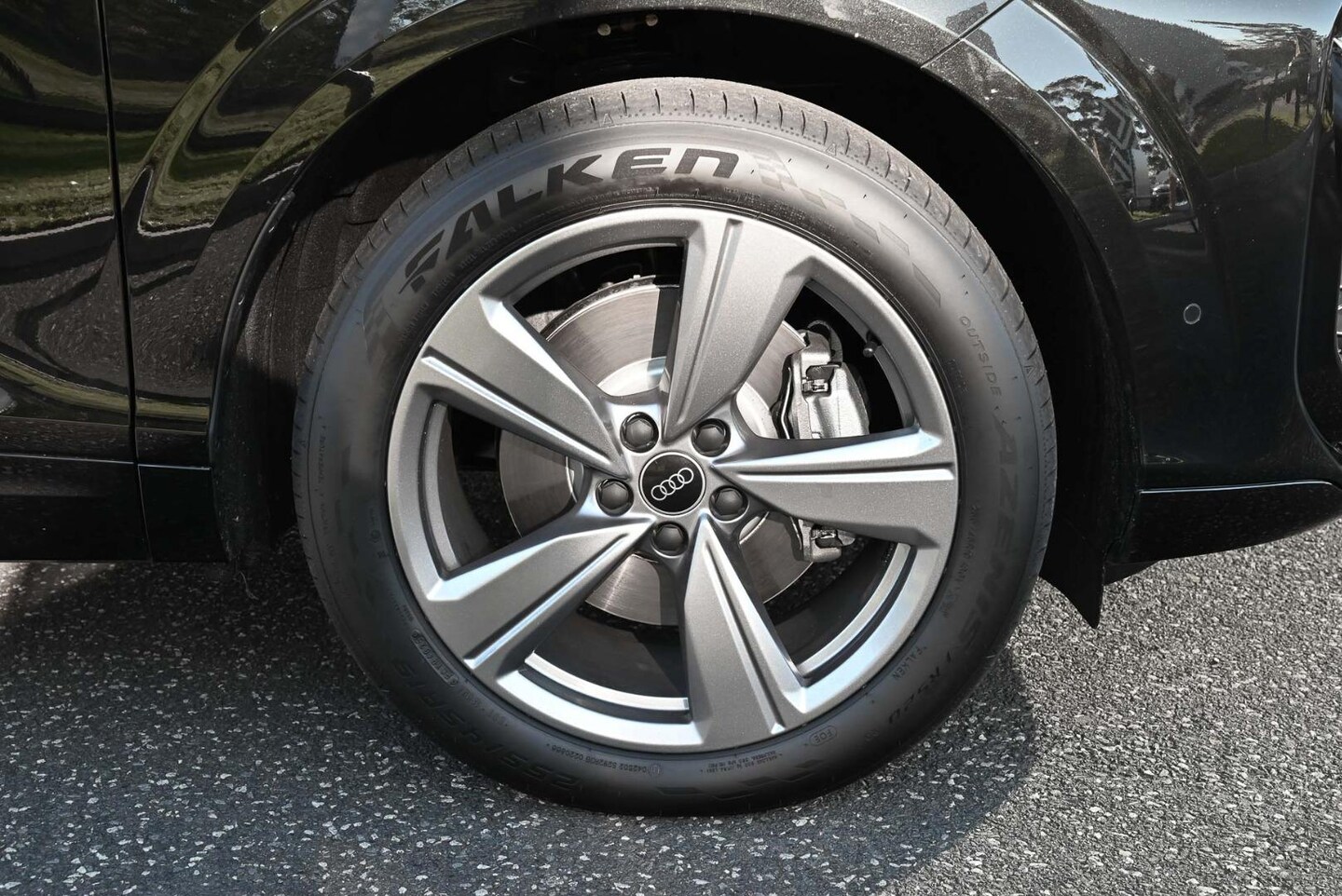 Image about Audi Q3 SUV TFSI quattro 150 kW