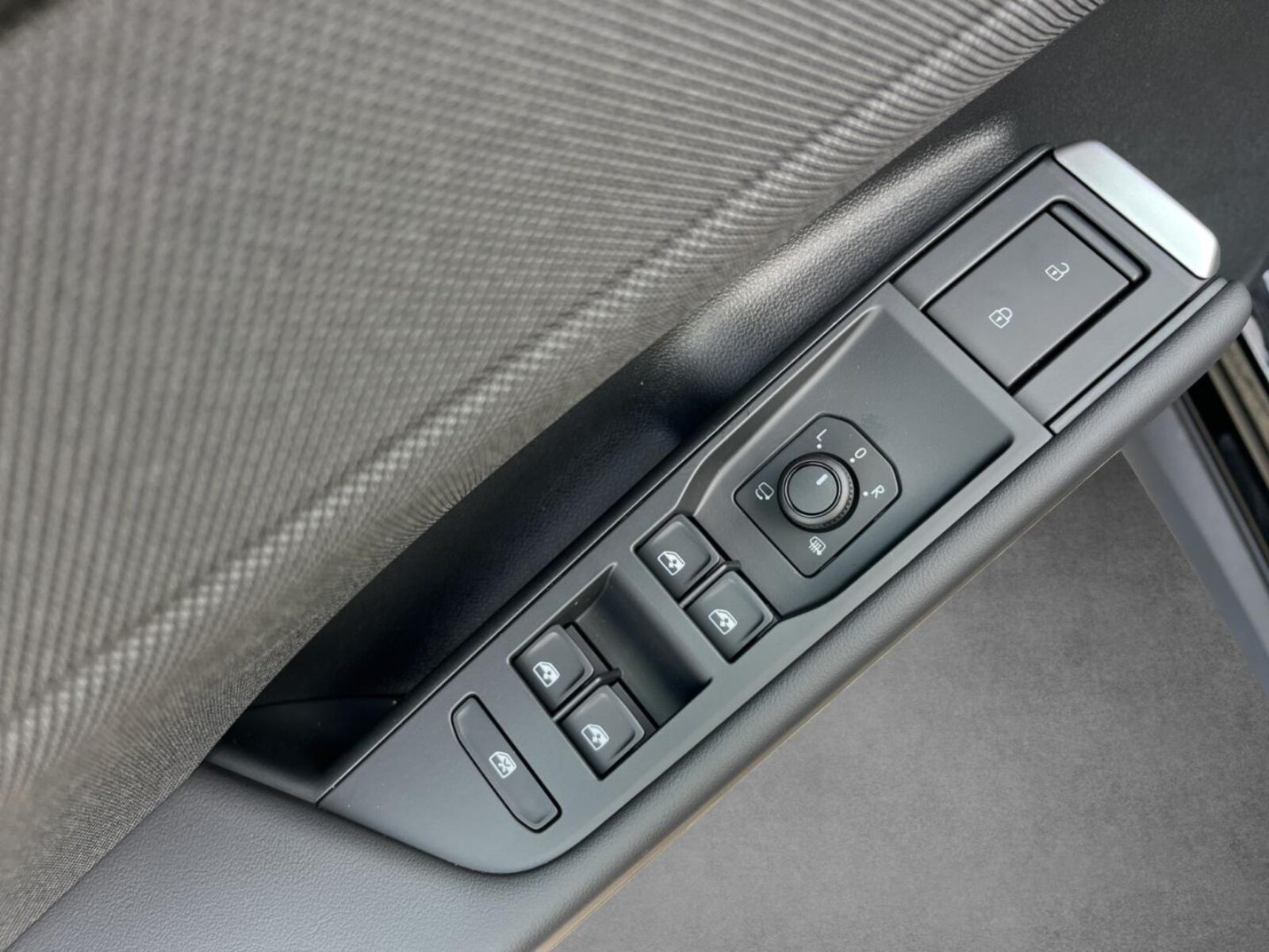 Volkswagen T-Roc – Bild 11