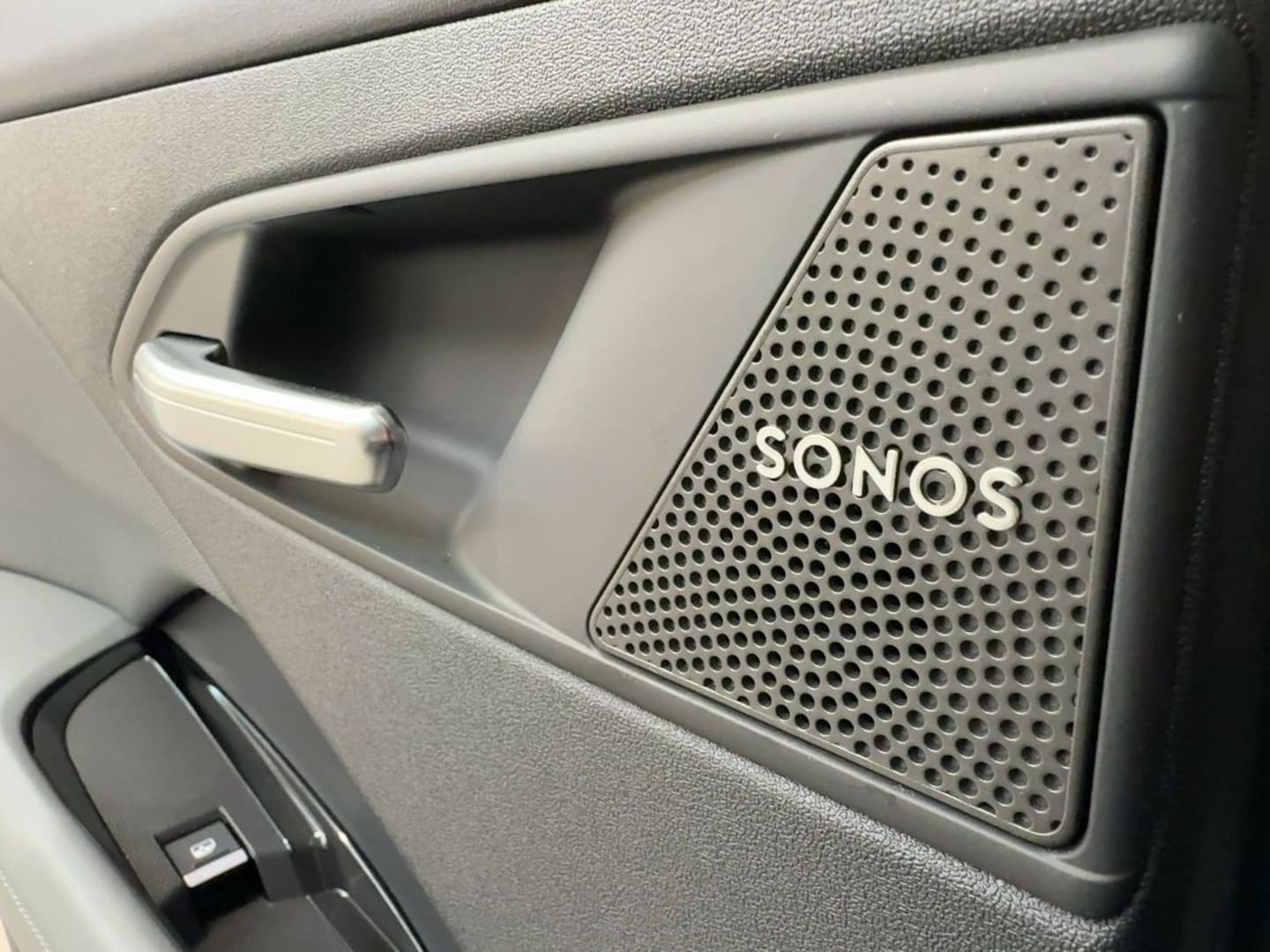Bild über Audi Q3 Sportback TFSI quattro 150 kW S tronic - für weitere Informationen kontaktieren Sie den Audi Partner