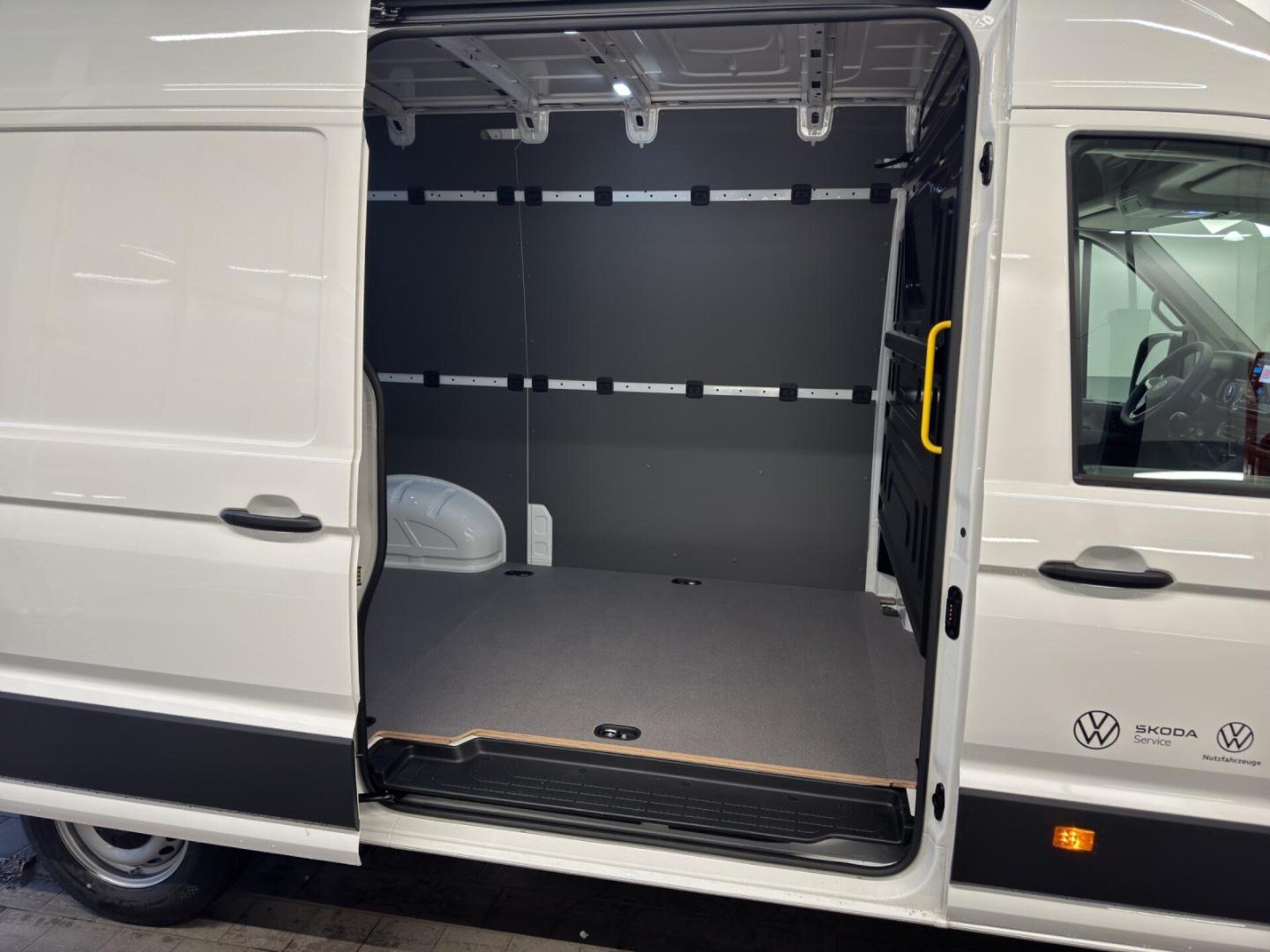 Volkswagen Crafter Kasten mittlerer Radstand
