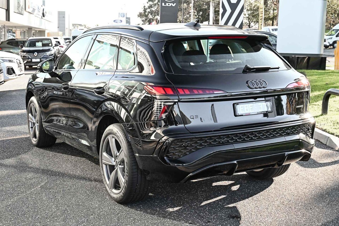 Image about Audi Q3 SUV TFSI quattro 150 kW