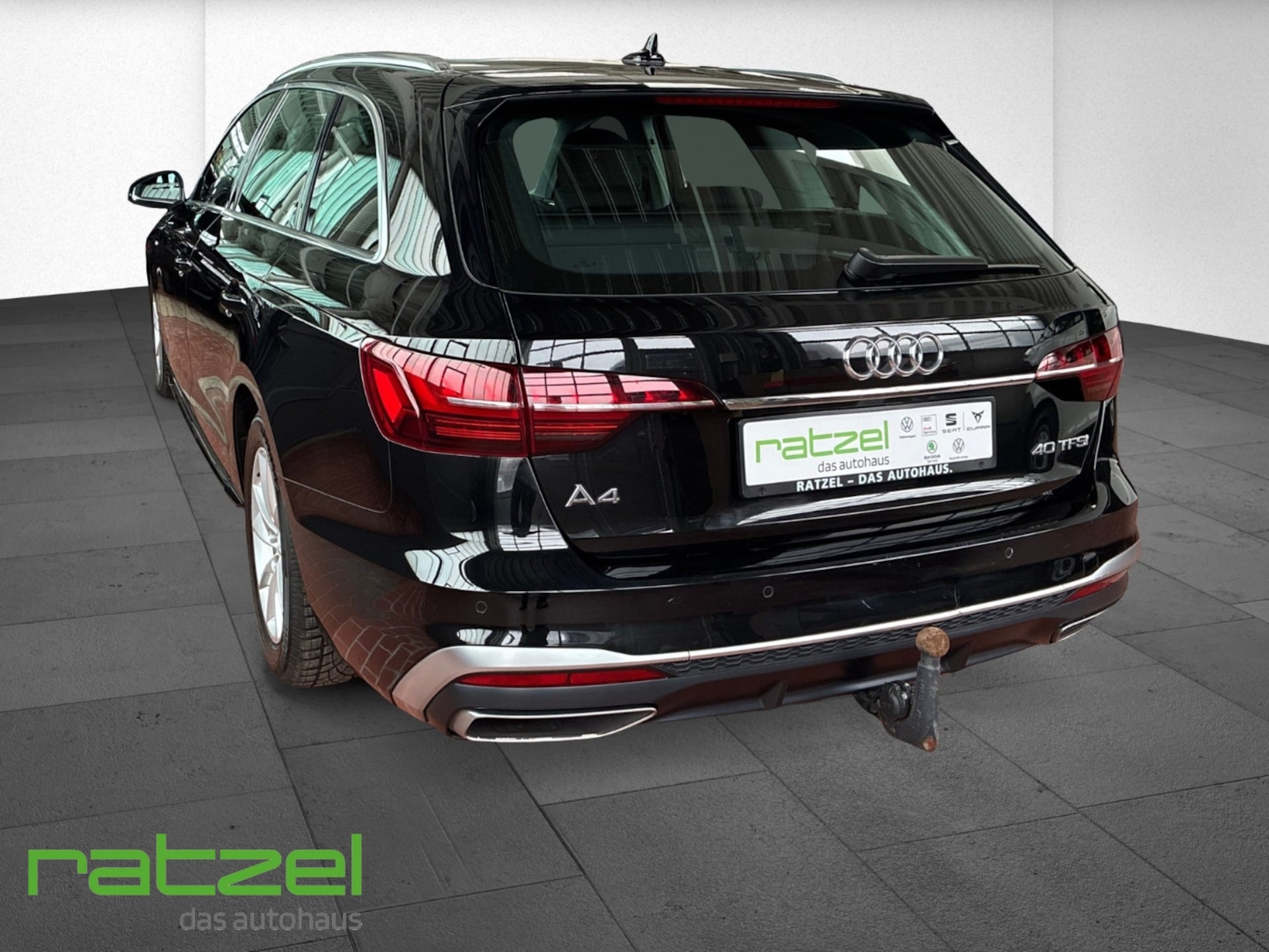 Audi A4 Avant S line