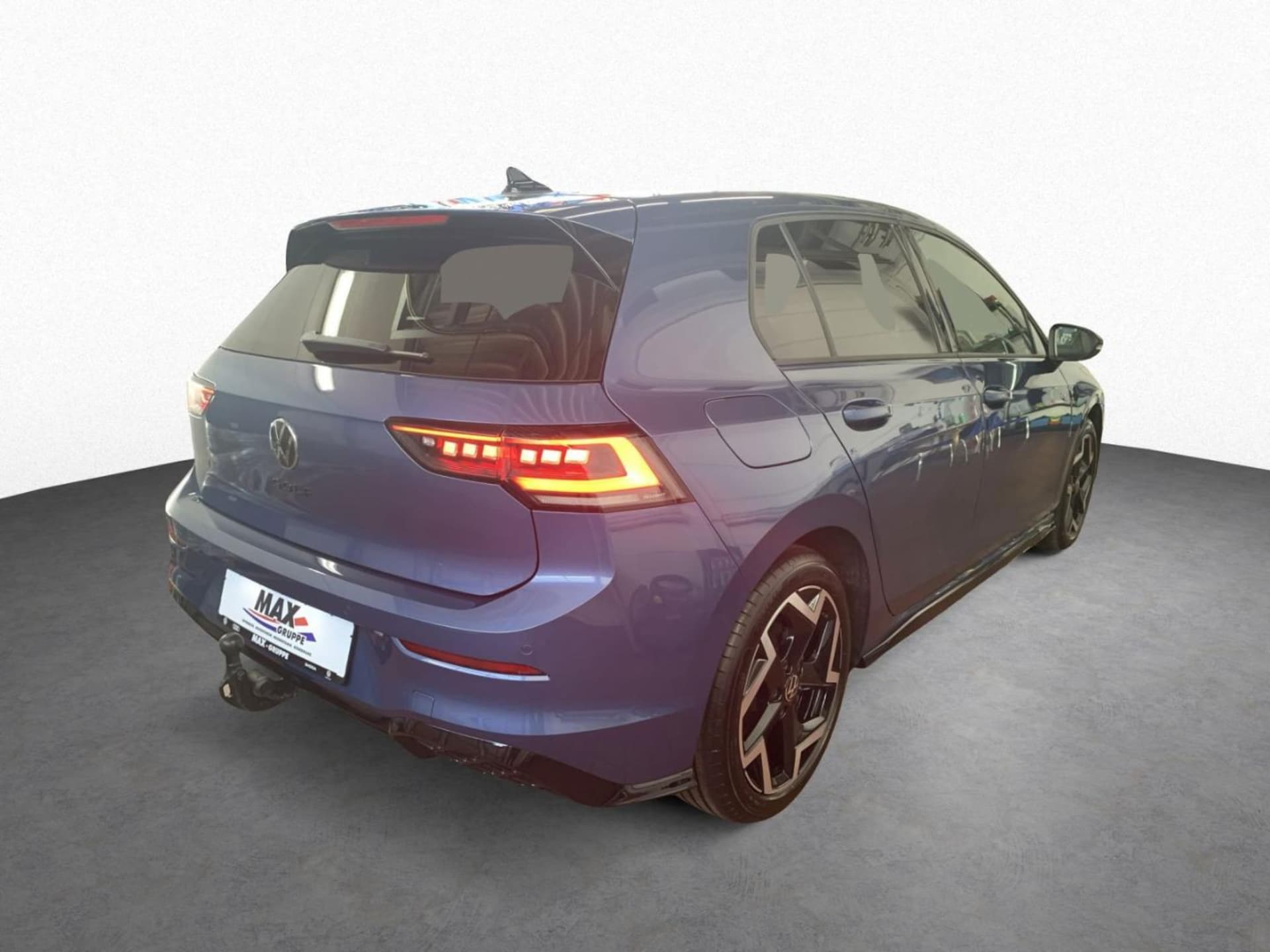 Volkswagen Golf R-Line