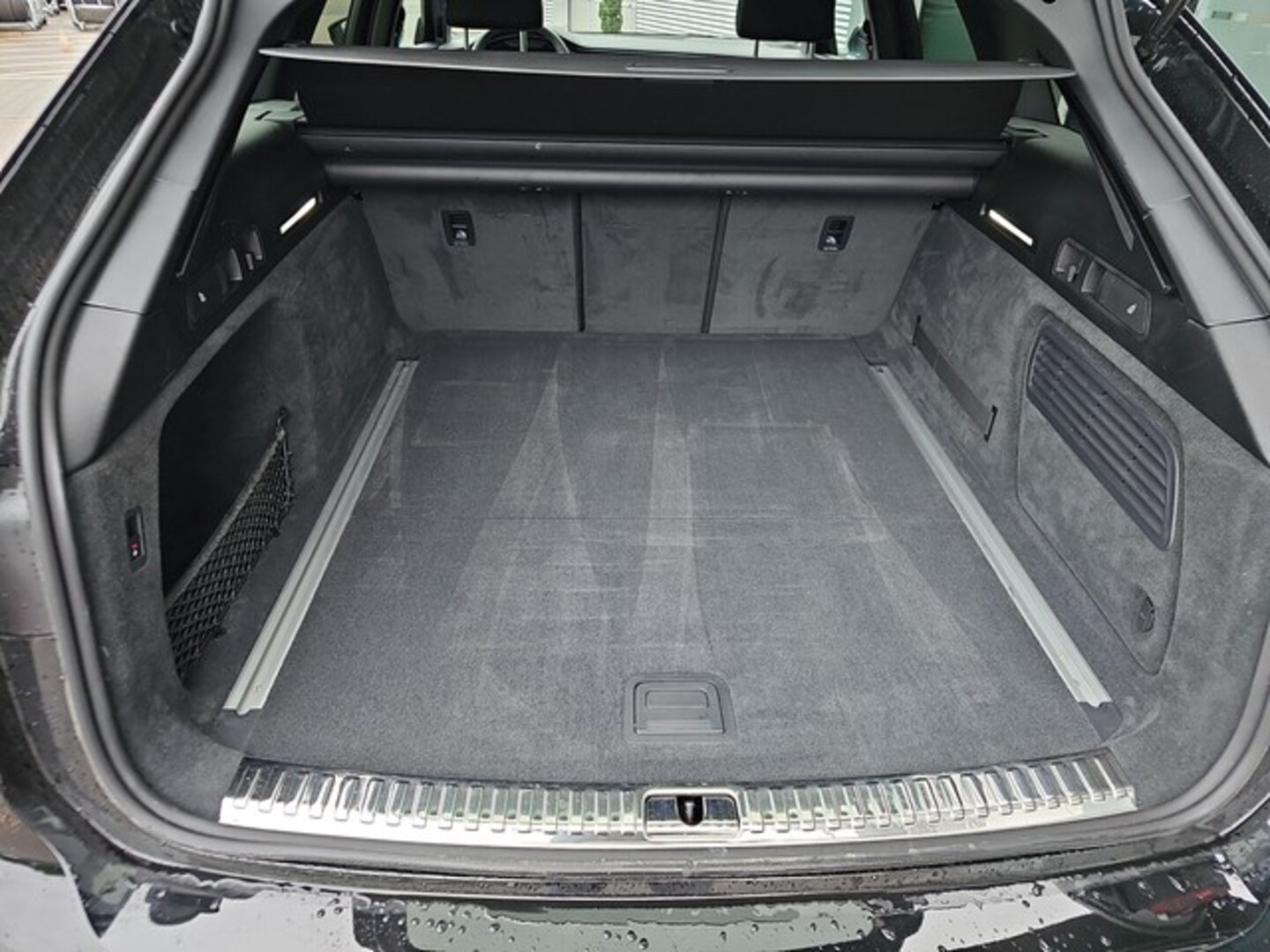 Bild über Audi A6 Avant advanced 45 TDI quattro S tronic - für weitere Informationen kontaktieren Sie den Audi Partner