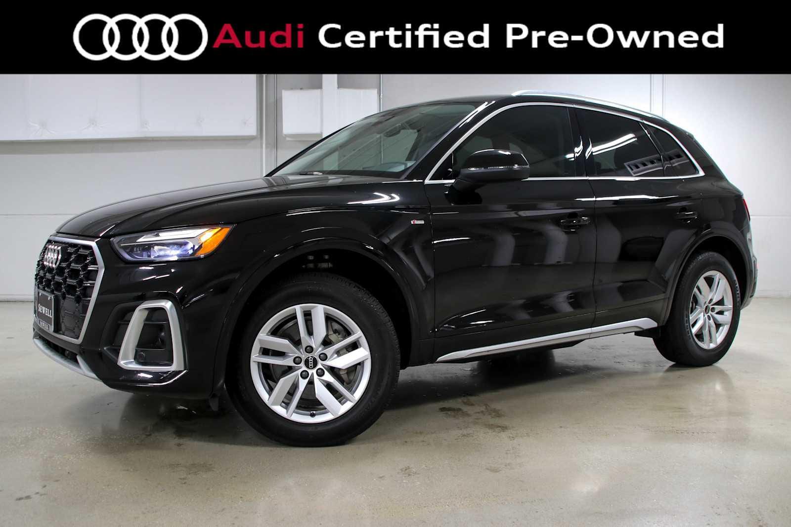 2023 Audi Q5 45 Premium's photo