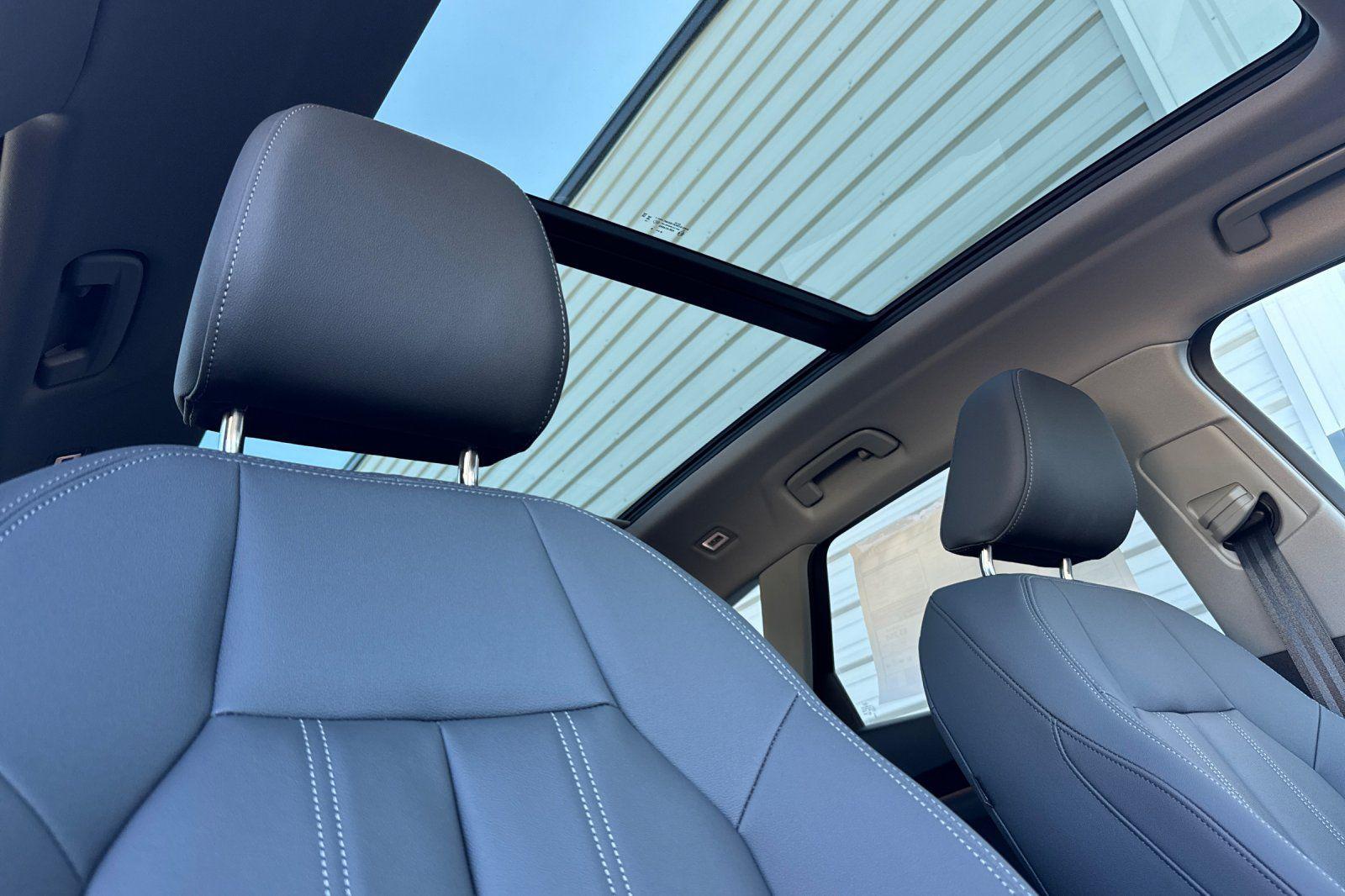 2025 Audi Q5 Premium - Photo 16