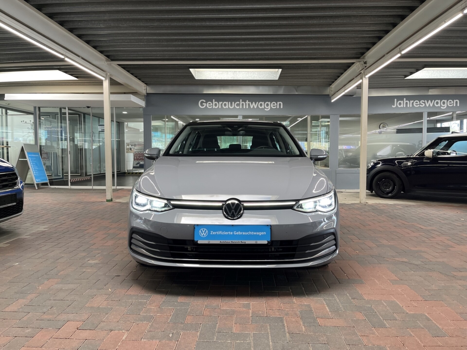 Volkswagen Golf Style