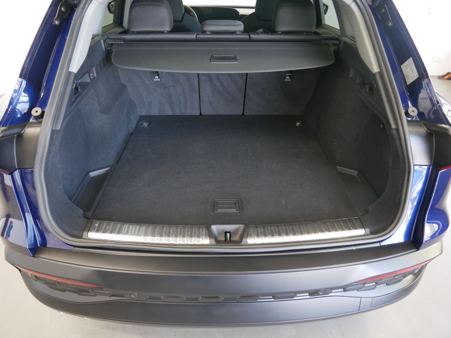 Bild über Audi Q5 SUV TDI quattro 150 kW S tronic - für weitere Informationen kontaktieren Sie den Audi Partner
