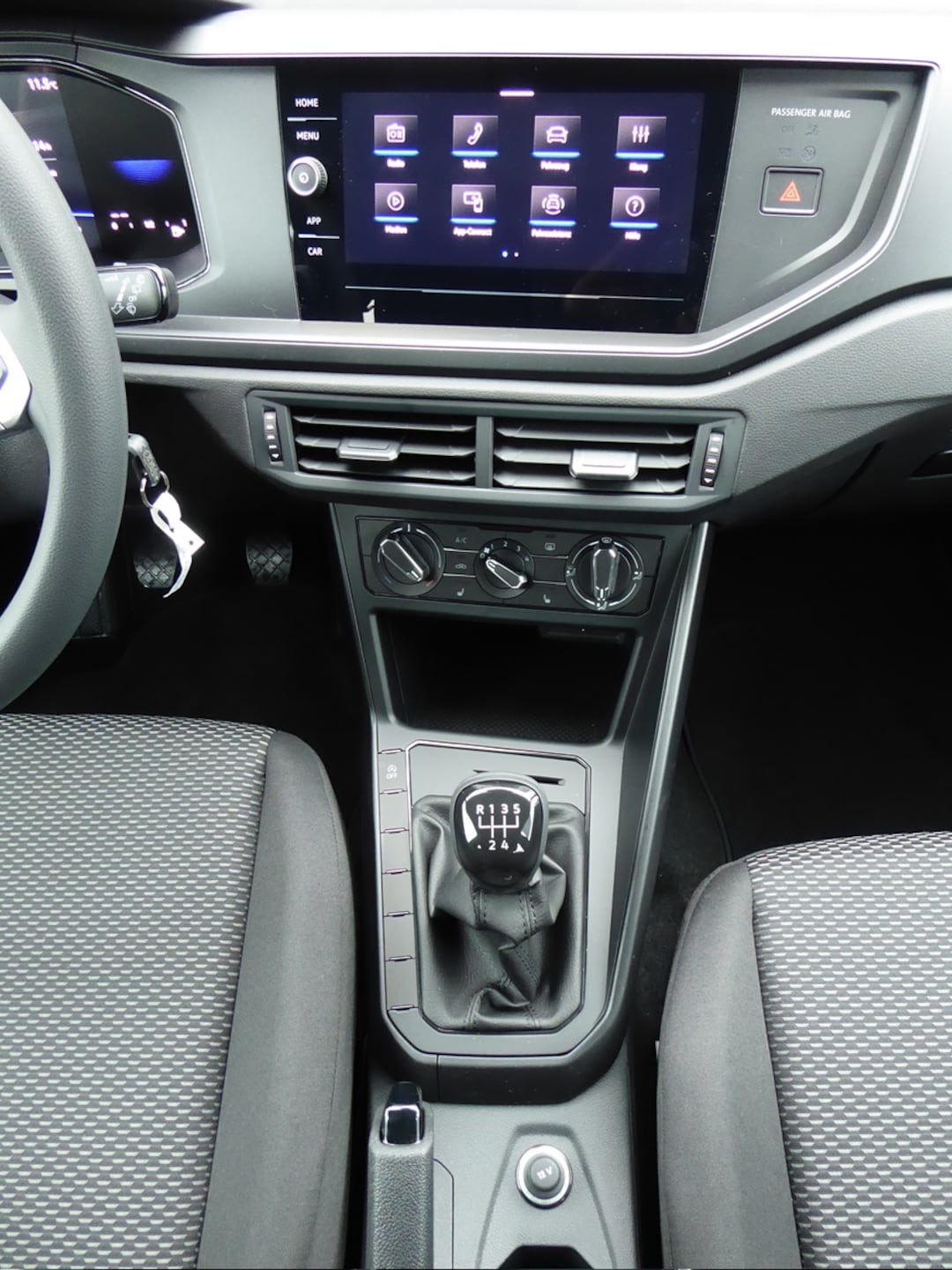 Volkswagen Polo Basis-Modell
