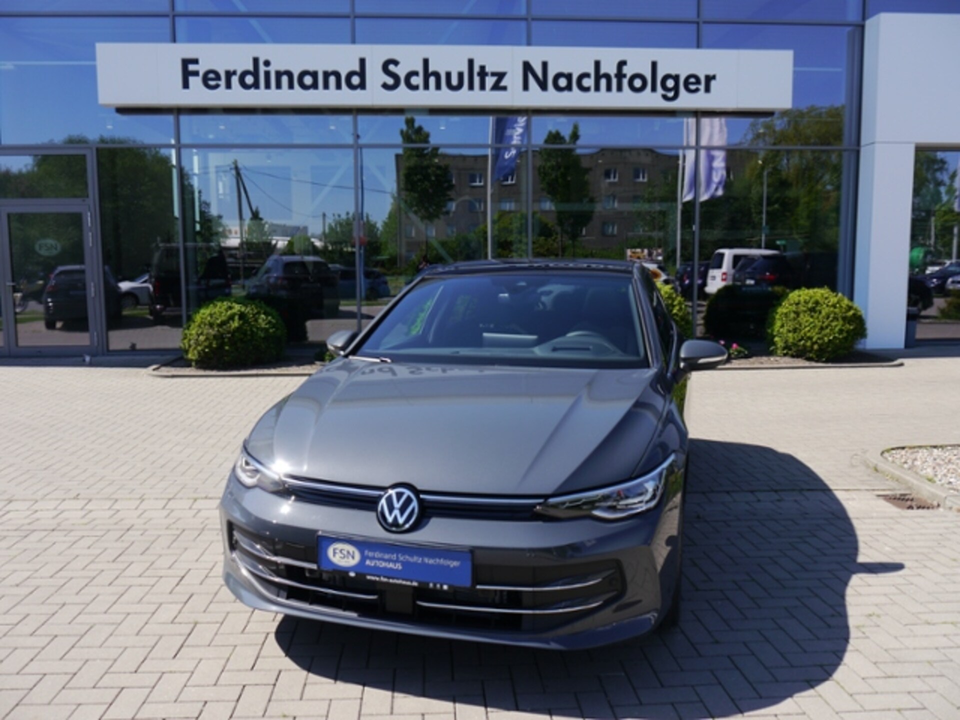 Volkswagen Golf Style
