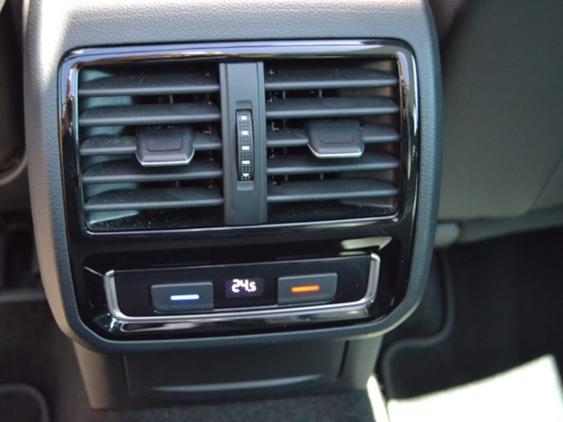 Volkswagen Passat Variant Elegance