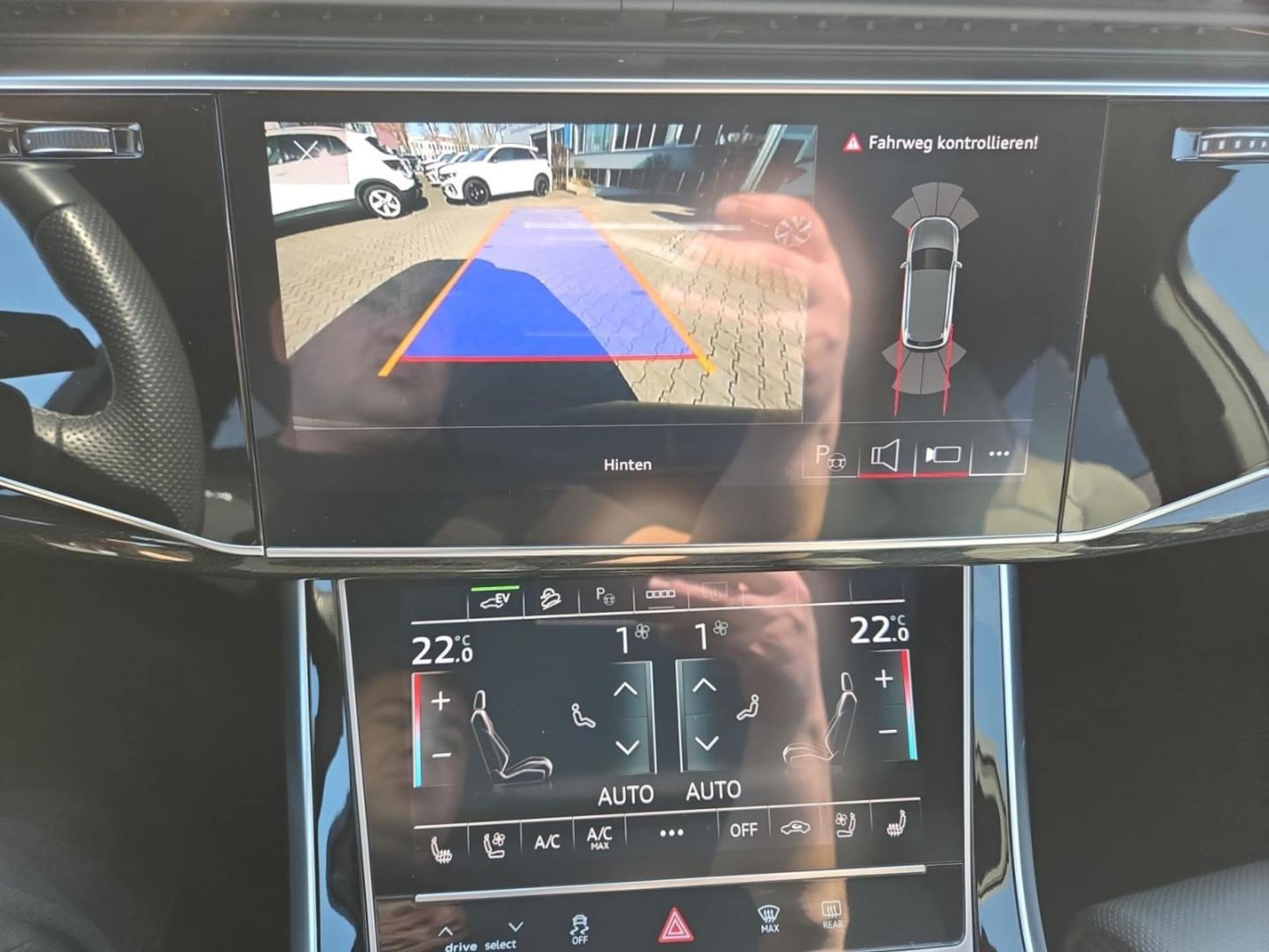 Audi Q7 SUV TFSI e S line