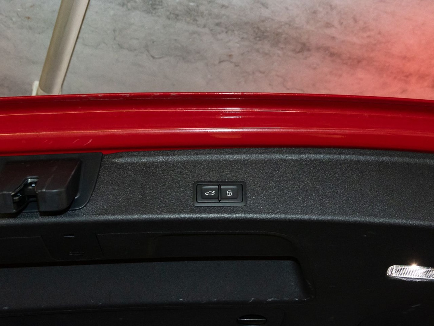 Bild über Audi S4 Avant TDI quattro tiptronic - für weitere Informationen kontaktieren Sie den Audi Partner