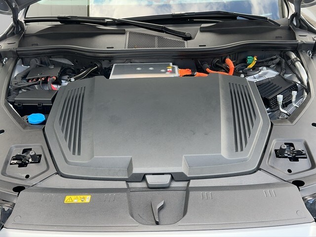Image about Audi e-tron Sportback advanced 55 quattro