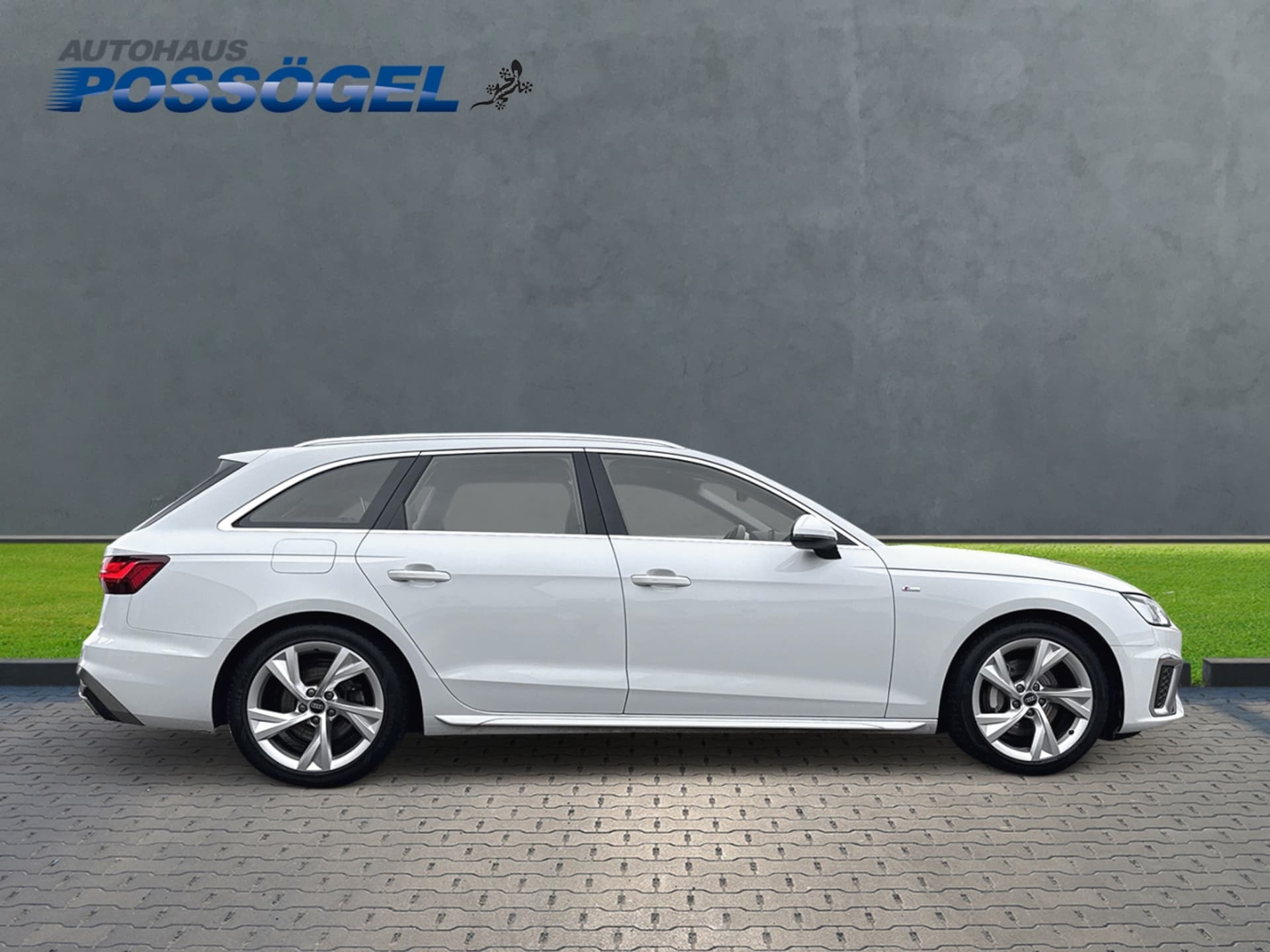 Audi A4 Avant S line