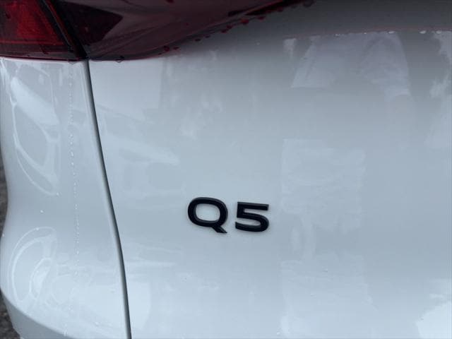 2025 Audi Q5 Premium - Photo 19