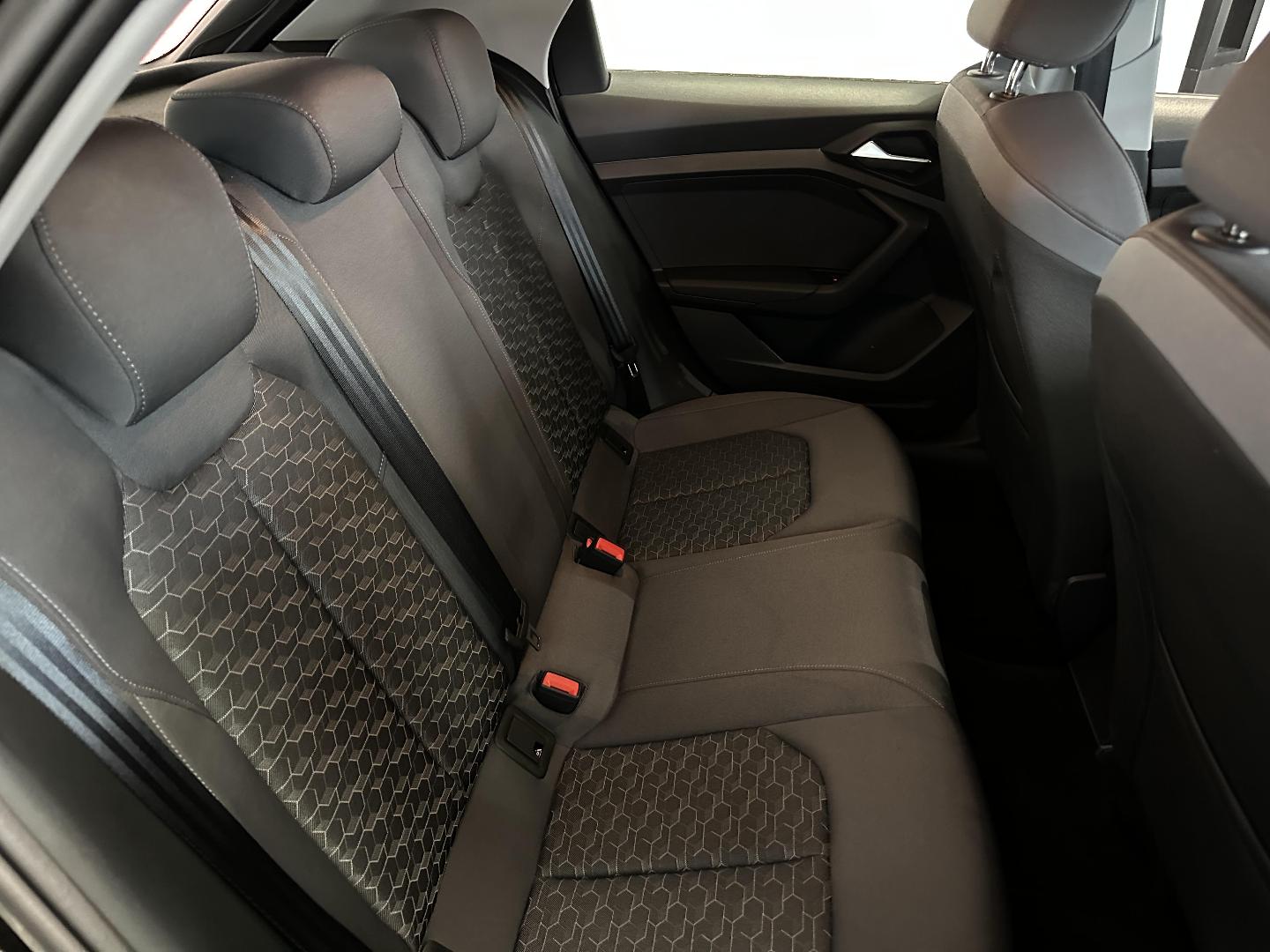 Image about Audi A1 Sportback Design 25 TFSI 70 kW (95 ch) S tronic