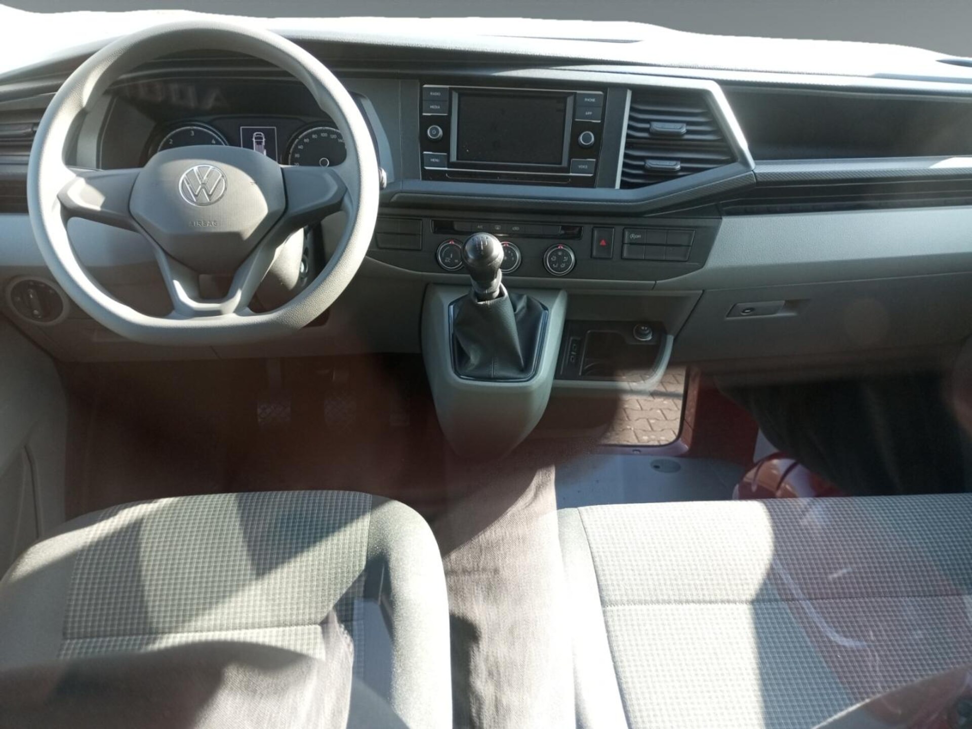 Volkswagen T6.1 Transporter Kasten kurzer Radstand