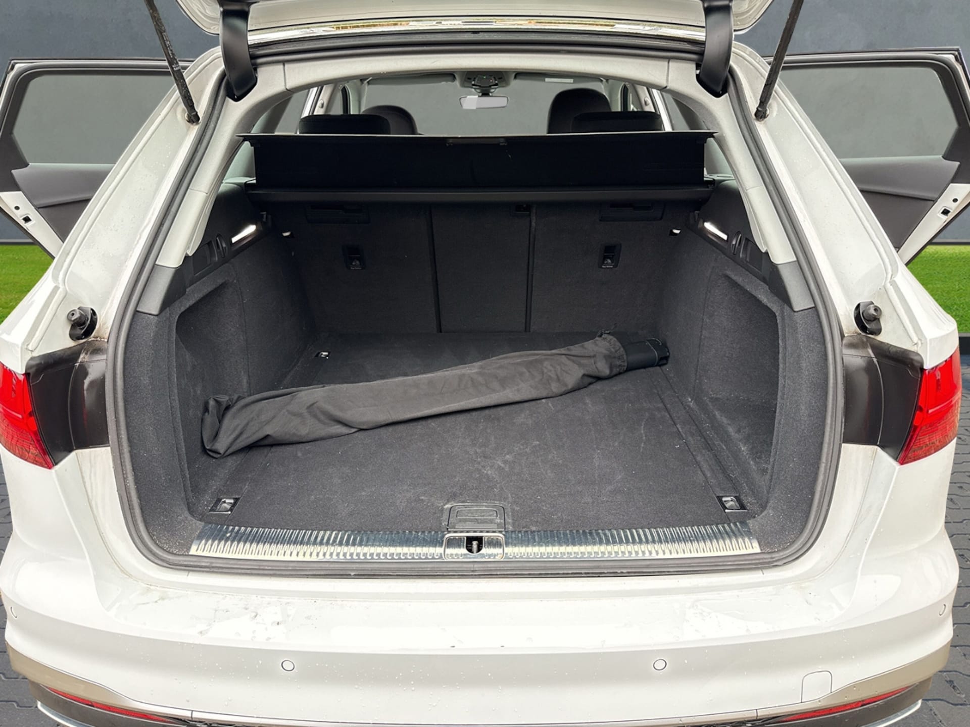 Audi A4 Avant S line