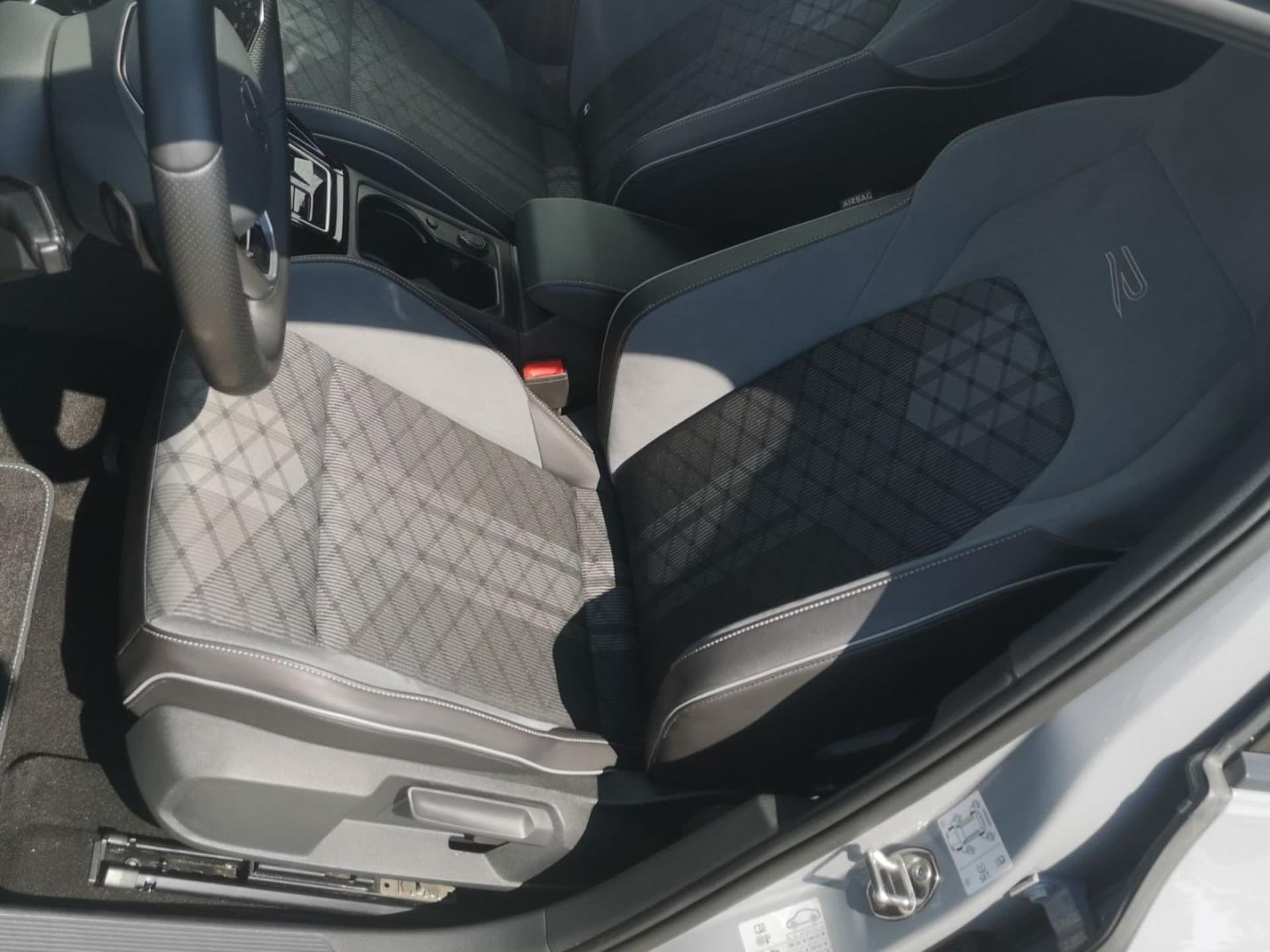 Volkswagen Golf Variant R-Line