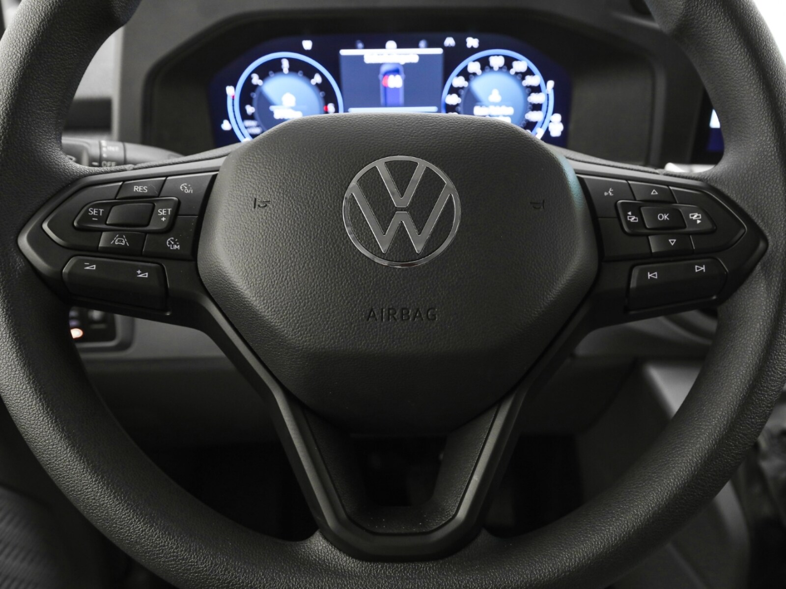 Volkswagen Transporter Kasten langer Radstand – Bild 7