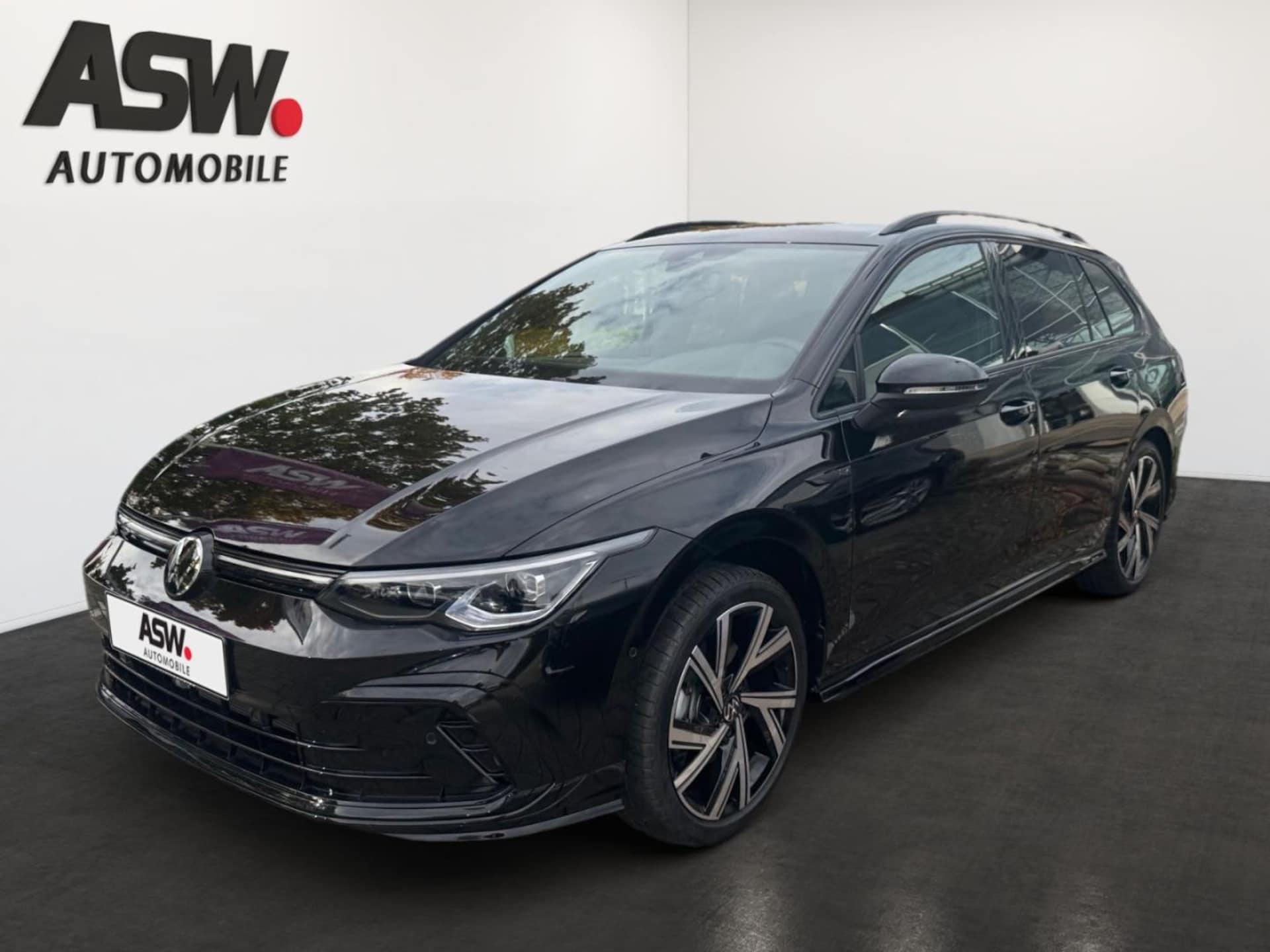 Volkswagen Golf Variant R-Line