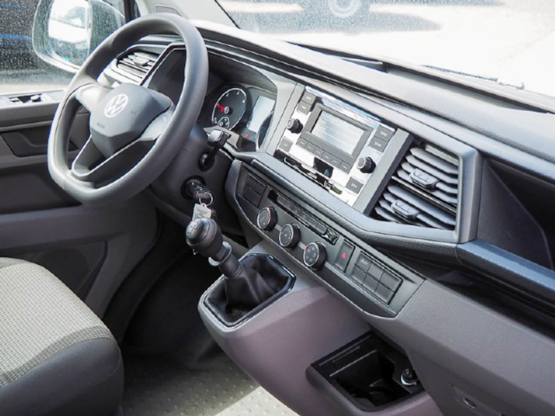 Volkswagen T6.1 Transporter Kombi kurzer Radstand