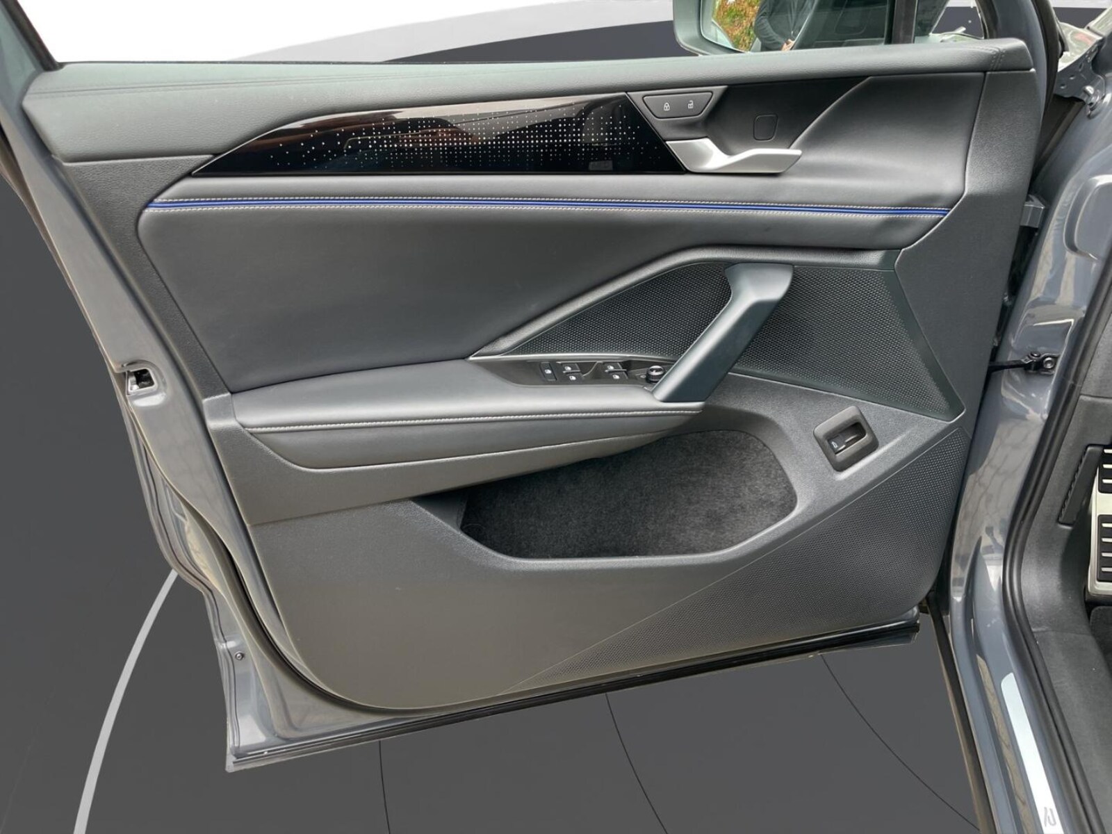 Volkswagen Tiguan – Bild 17