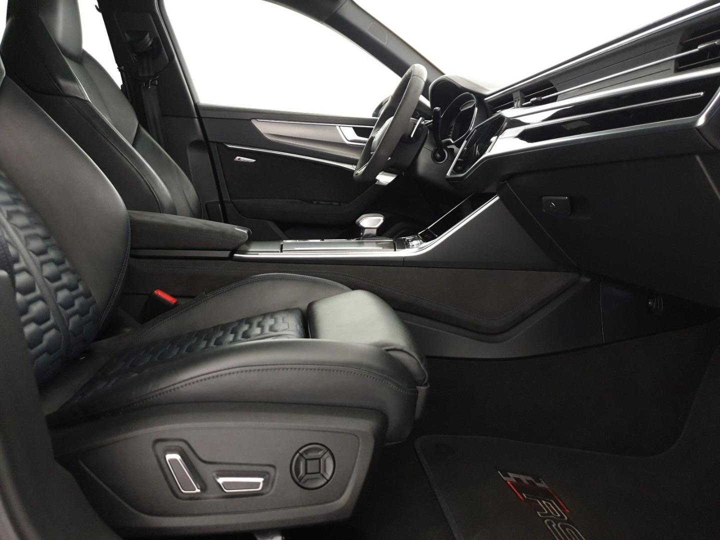 Image about Audi RS 6 Avant RS 6 Avant 441 kW (600 PS) tiptronic