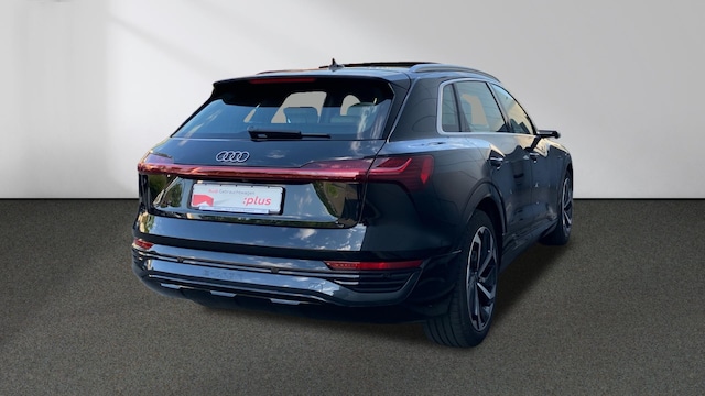 Image about Audi Q8 e-tron advanced 55 e-tron quattro